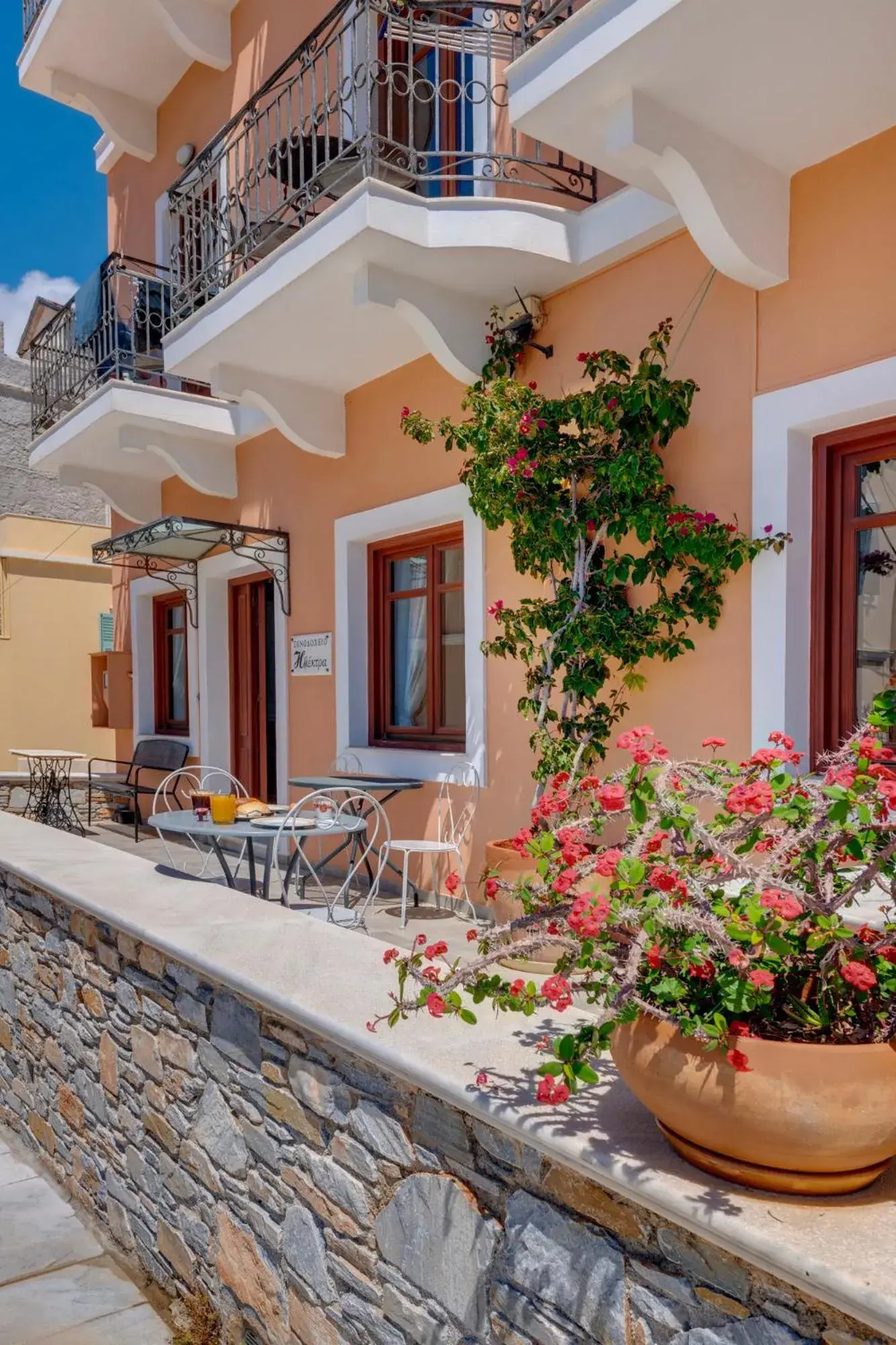 Property building in Electra Syros - Adults Only Property building in Electra Syros - Adults Only