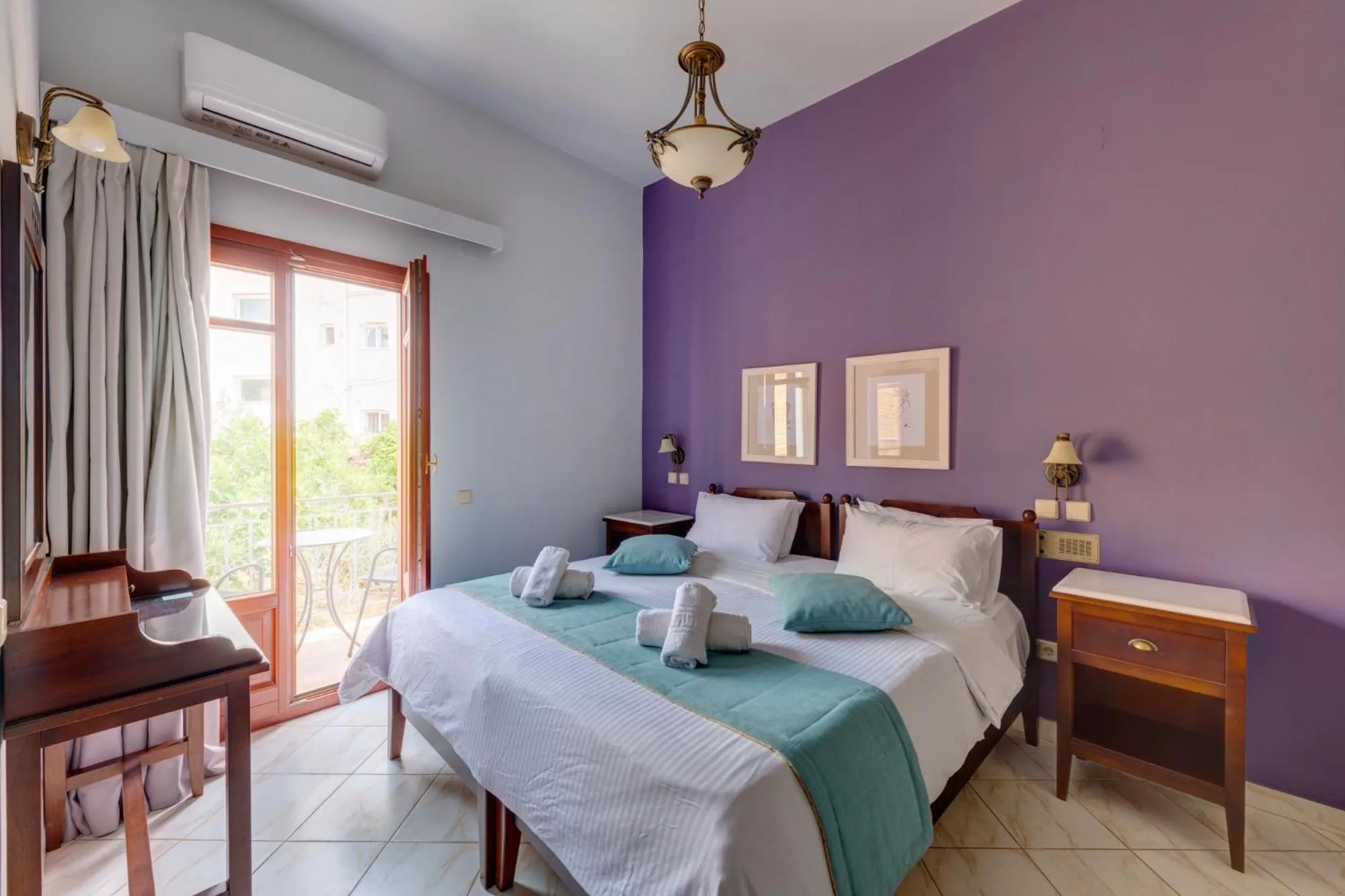 Bed in Electra Syros - Adults Only