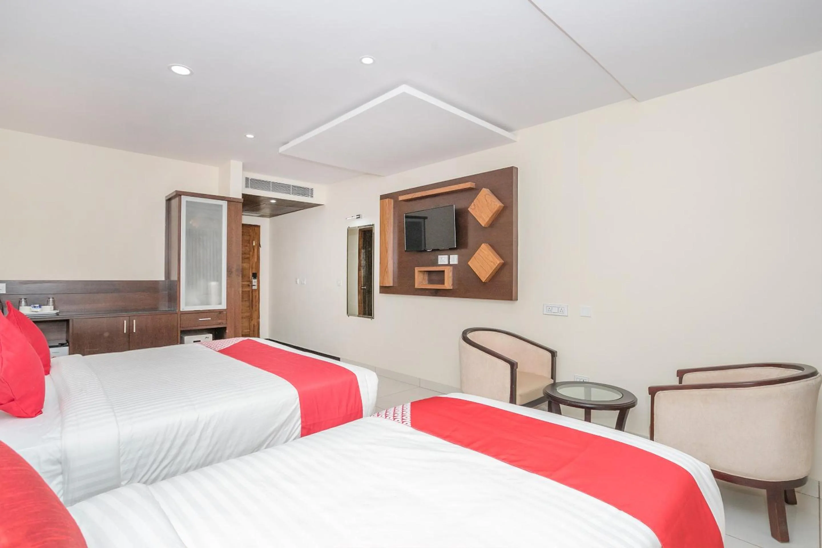 Bedroom, Bed in Super Hotel O Ivy Dew Drops