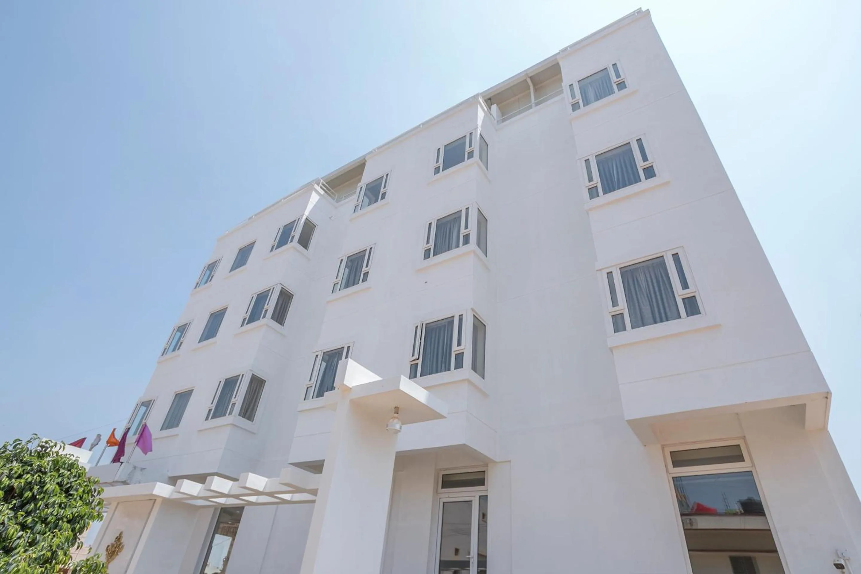 Facade/entrance in Super Hotel O Ivy Dew Drops
