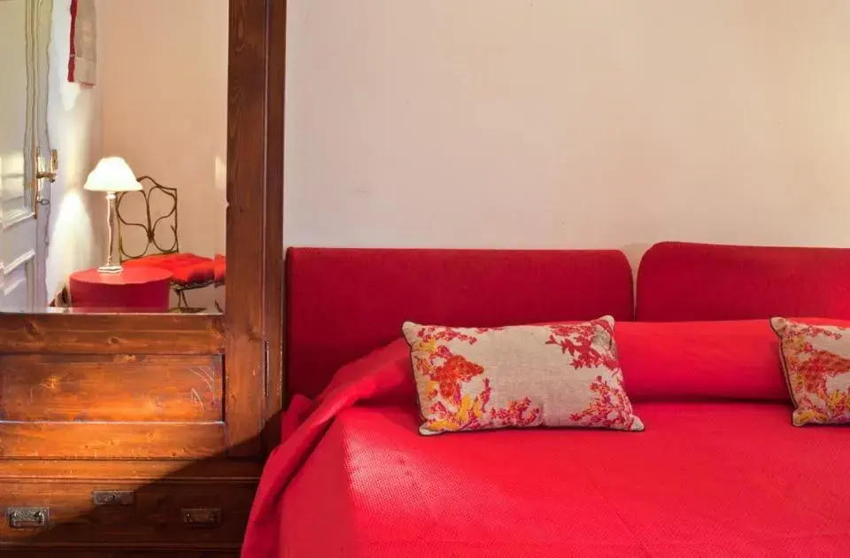 Double Room with Private External Bathroom - single occupancy in Il Giardino di Matilde Double Room with Private External Bathroom - single occupancy in Il Giardino di Matilde