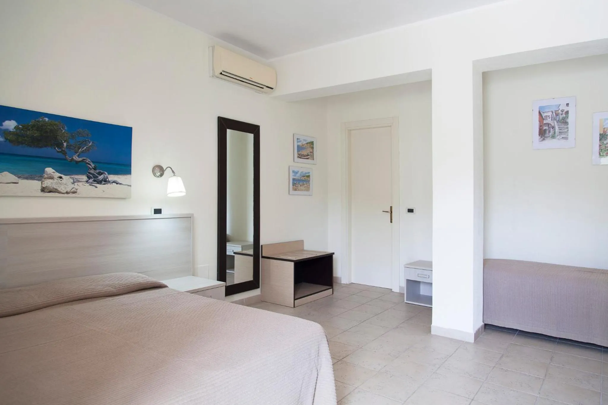 Bedroom, Bed in Residence Hotel Villa Mare