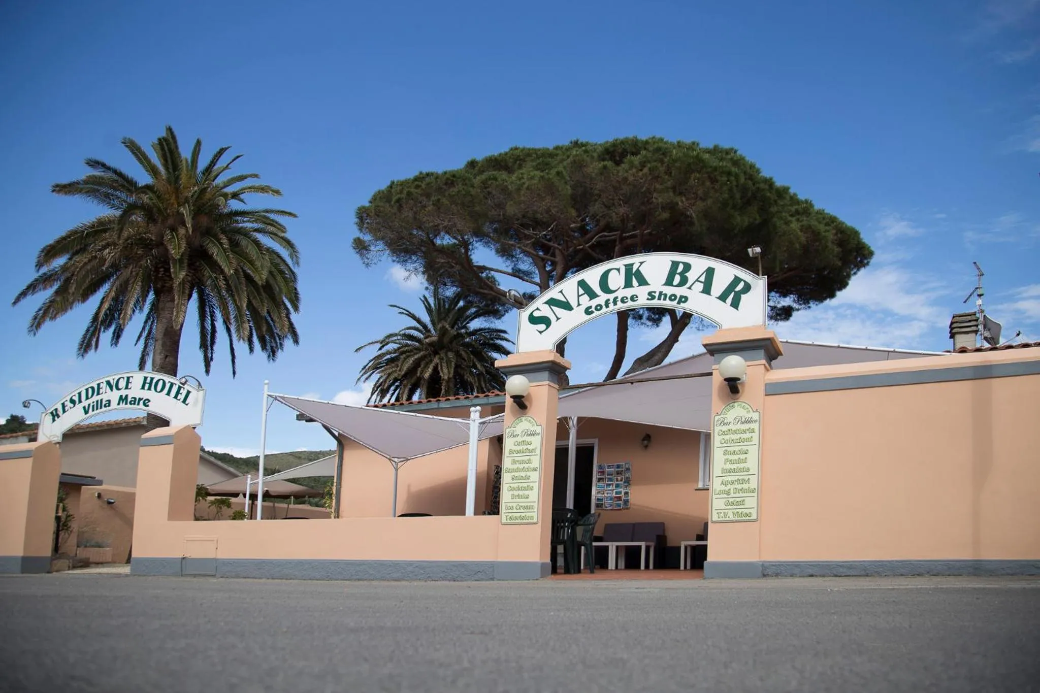 Facade/entrance in Residence Hotel Villa Mare