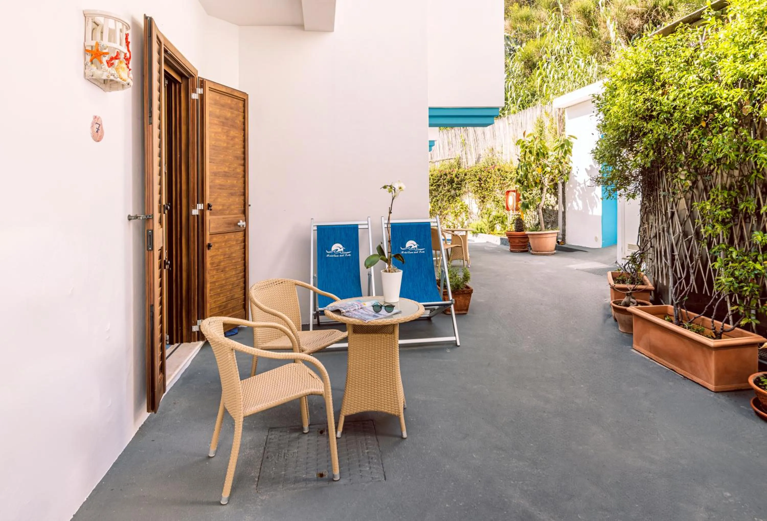 Property building in Hotel Cava Dell'Isola