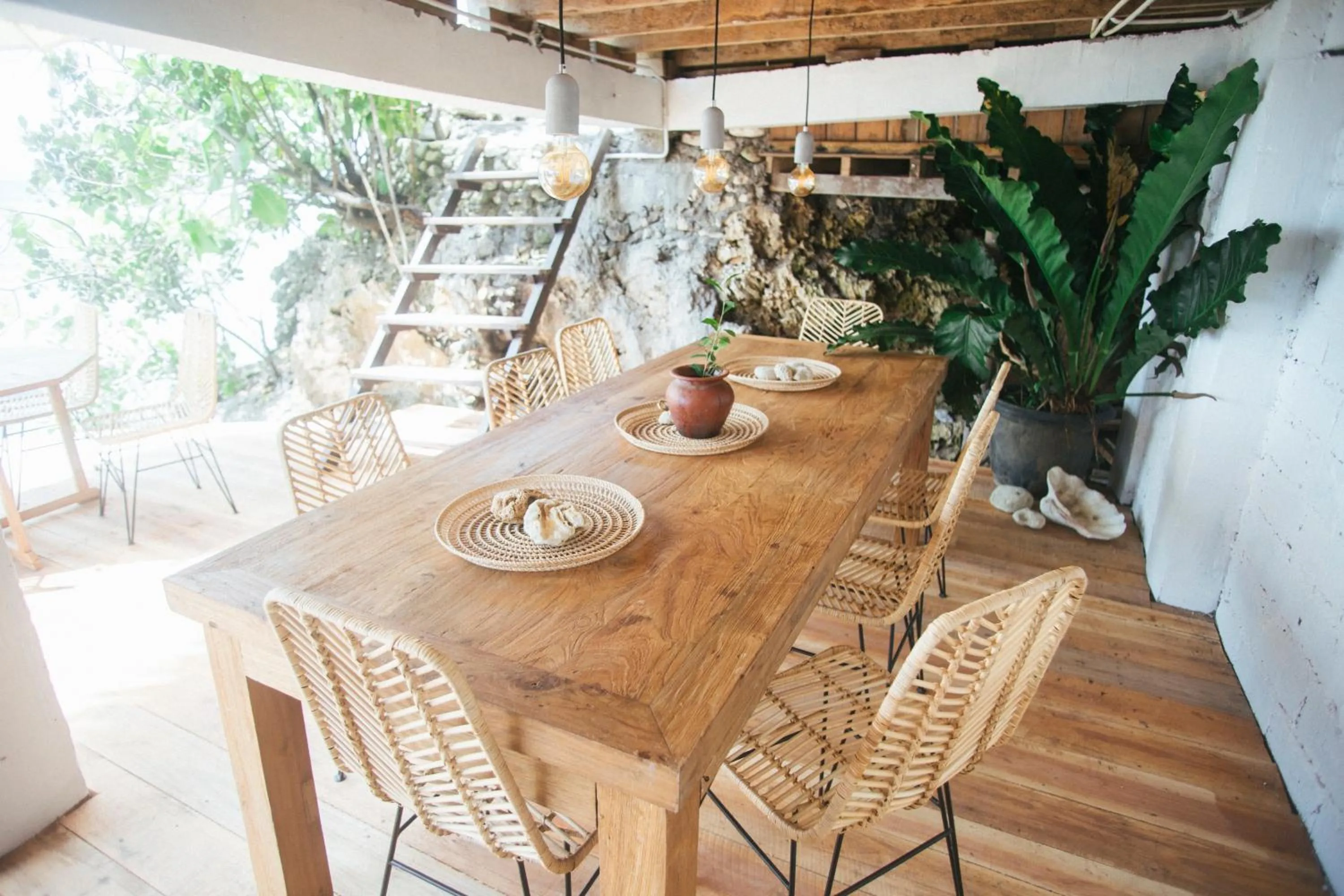 Restaurant/places to eat in Dreamsea Bali