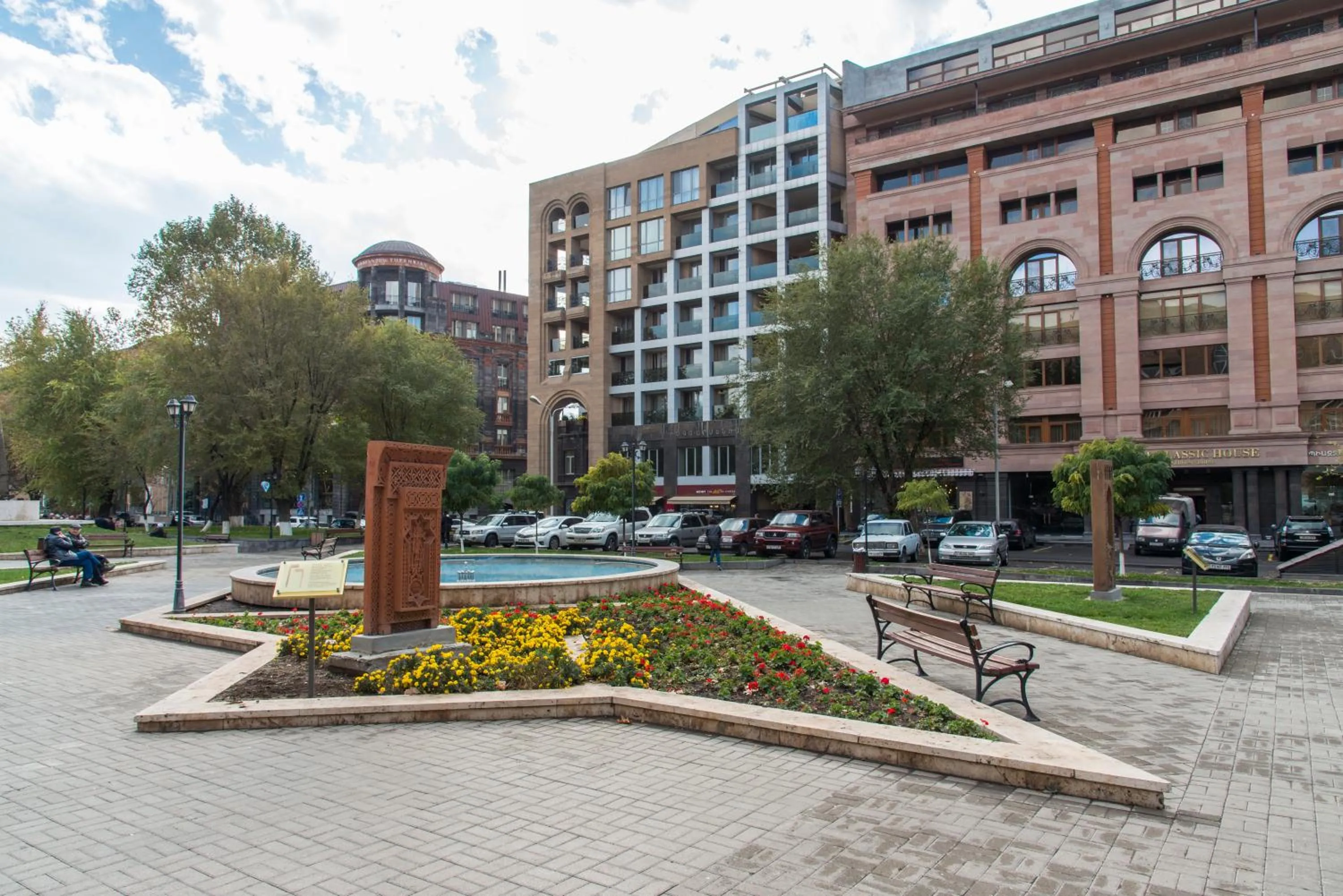 Restaurant/places to eat in Umba Apartment N1 - 2 bedrooms