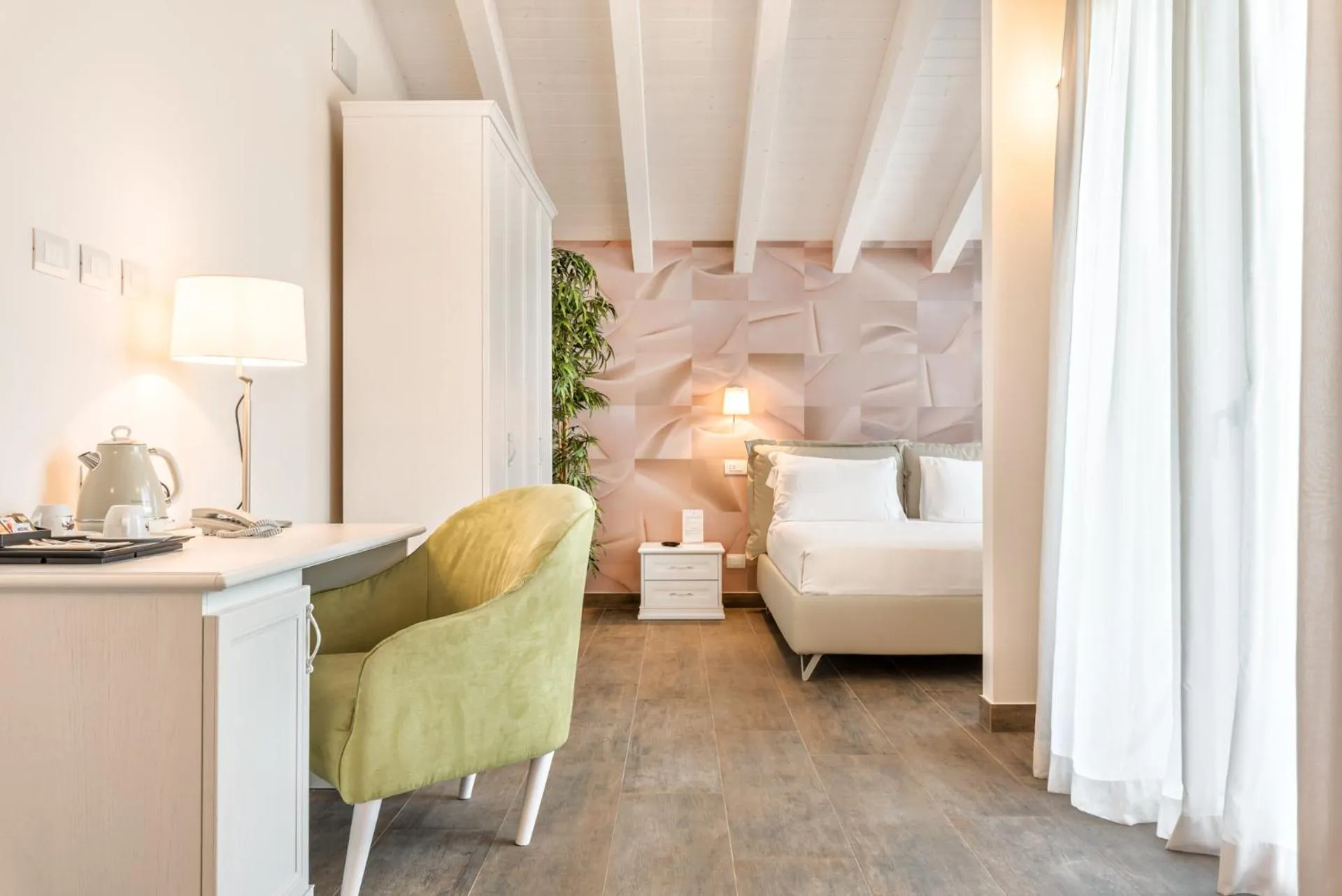 Photo of the whole room, Bed in Hotel Stella Della Versilia