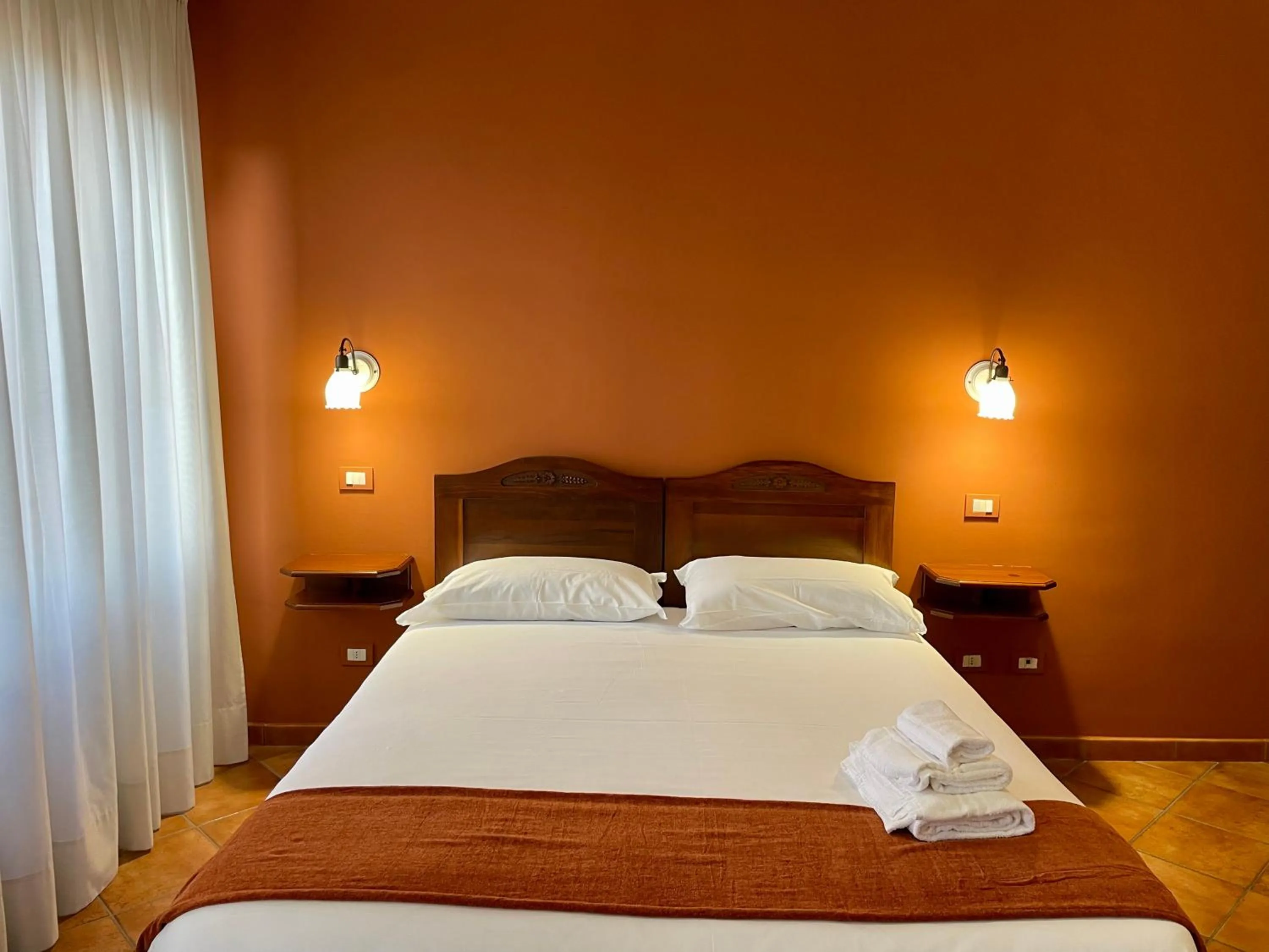 Photo of the whole room, Bed in Mingone Hotel Ristorante