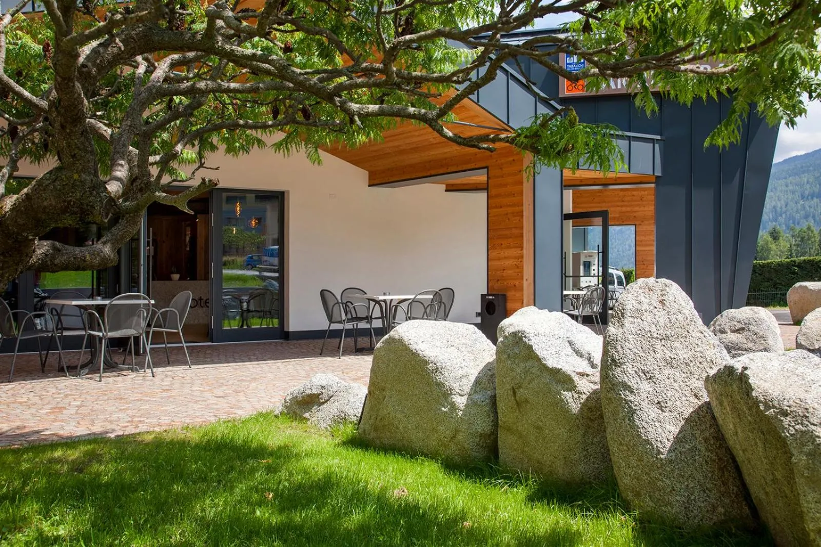 Property building in Hotel Santoni