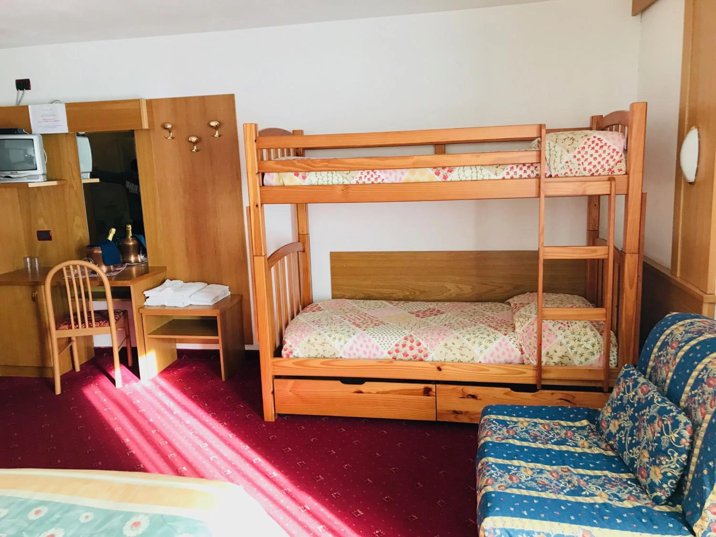 Bedroom, Bed in Hotel Santoni