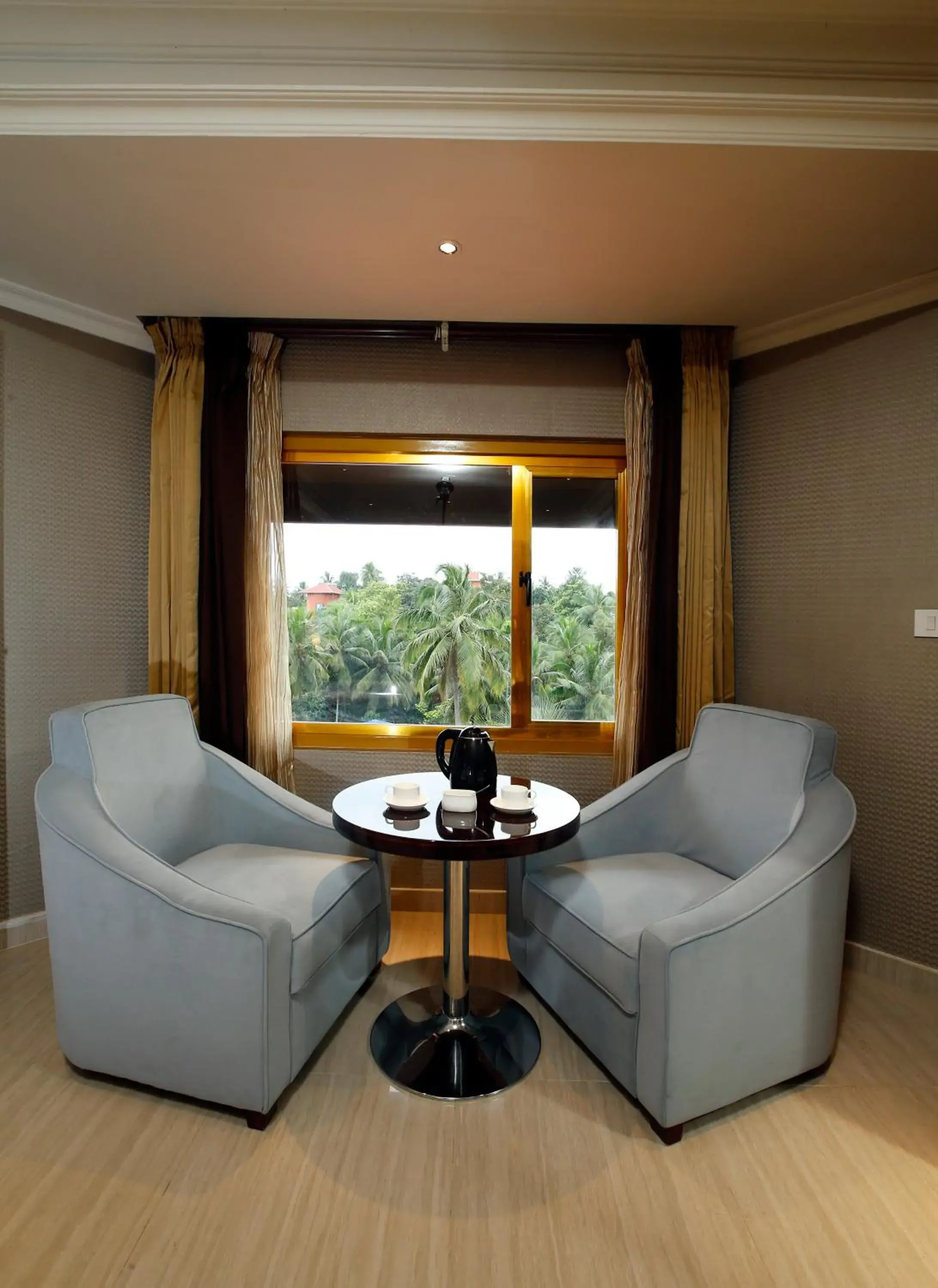 Food and drinks in Hotel Park Residency Food and drinks in Hotel Park Residency