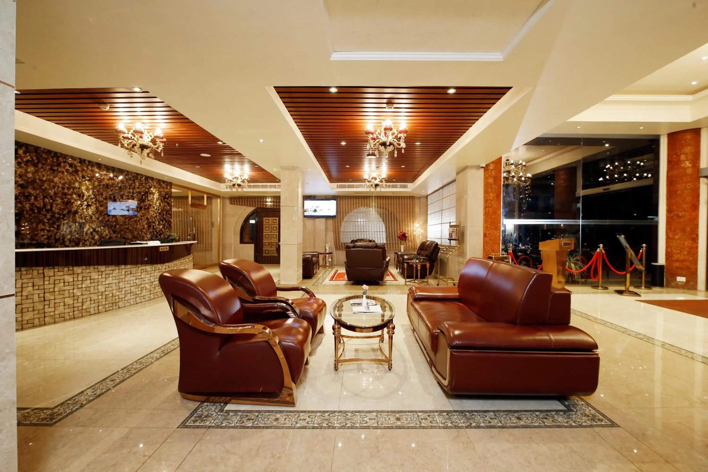 Lobby or reception in Hotel Park Residency Lobby or reception in Hotel Park Residency