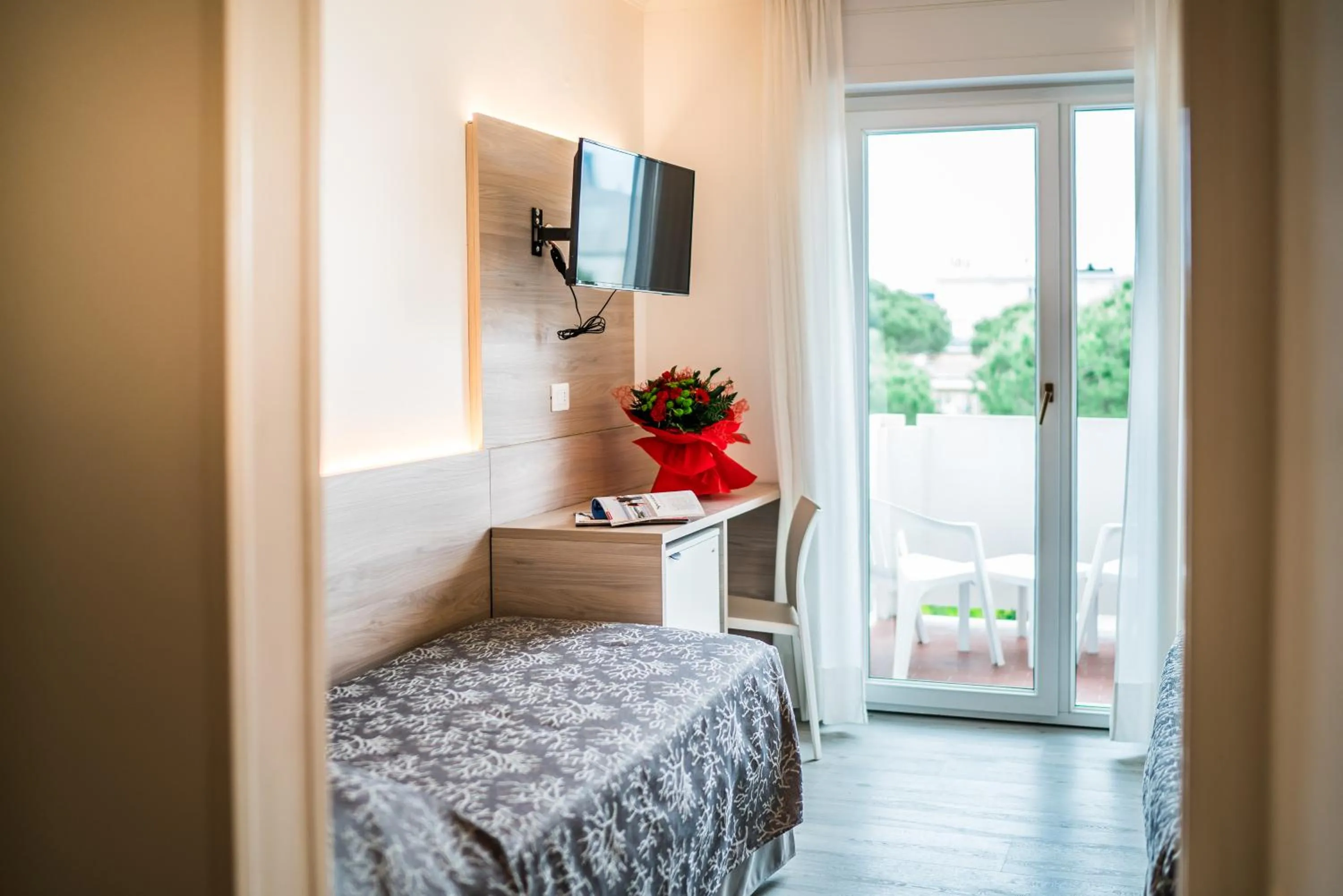 Bed in Hotel Ambassador Meuble
