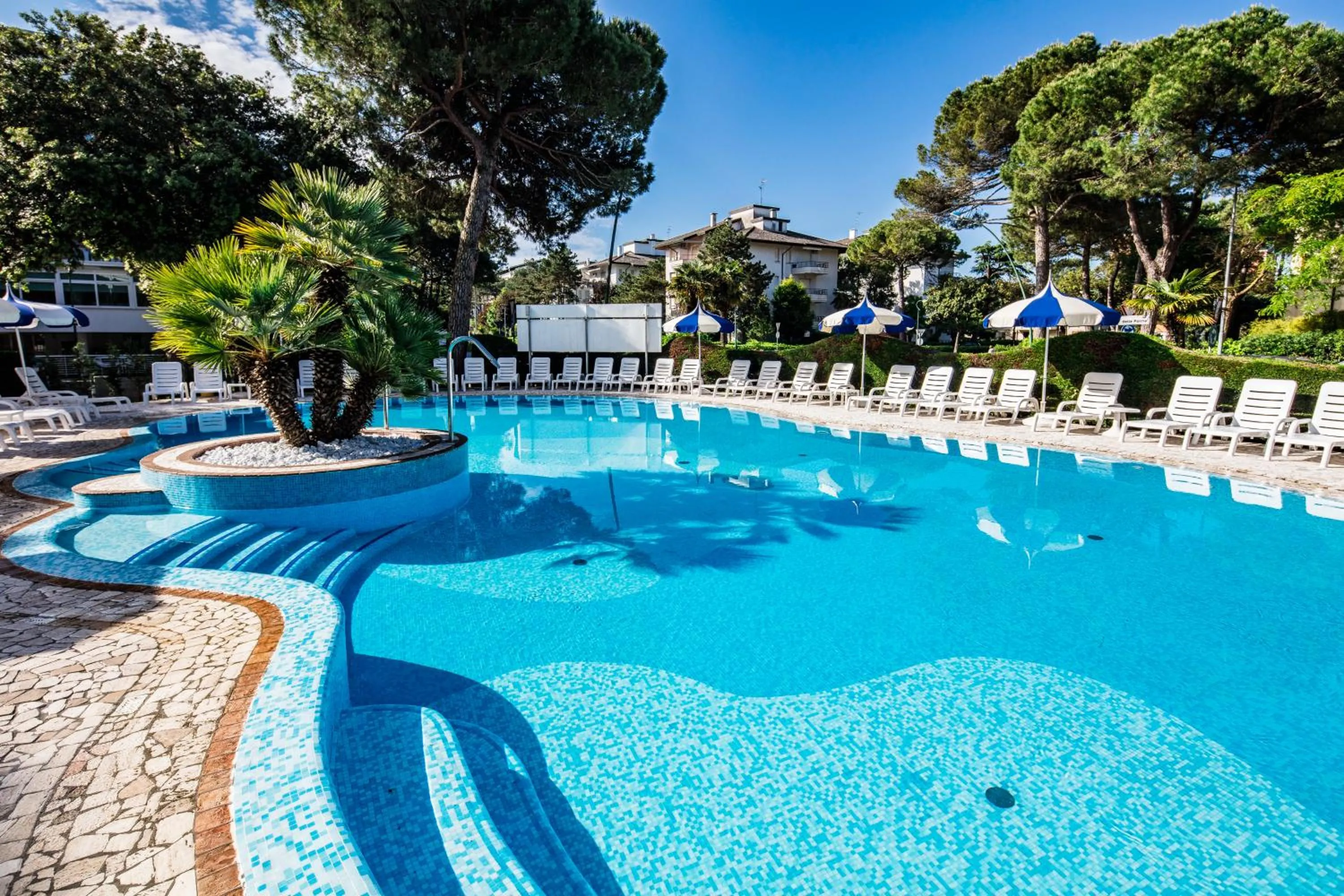 Hotel Ambassador Meuble