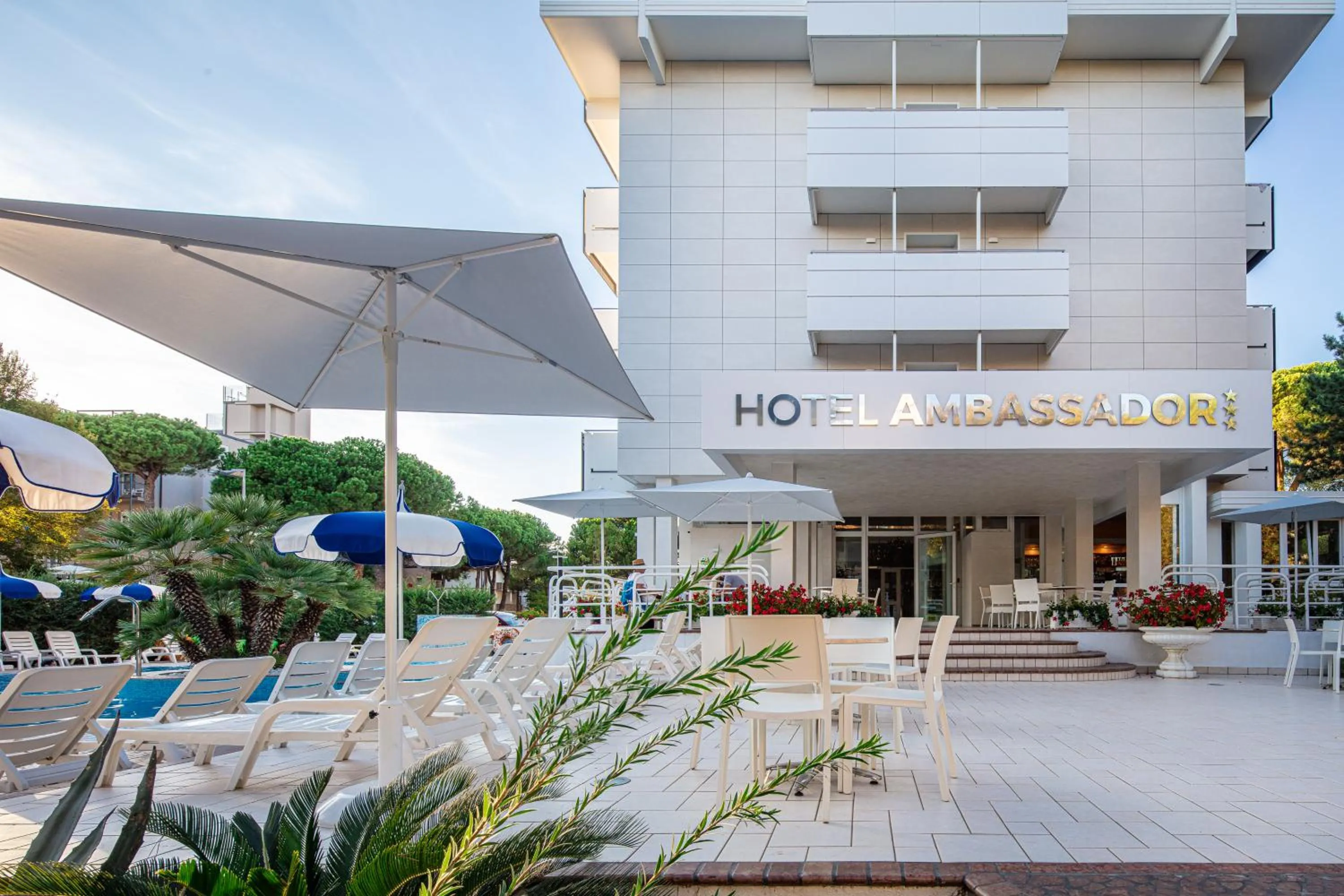 Hotel Ambassador Meuble