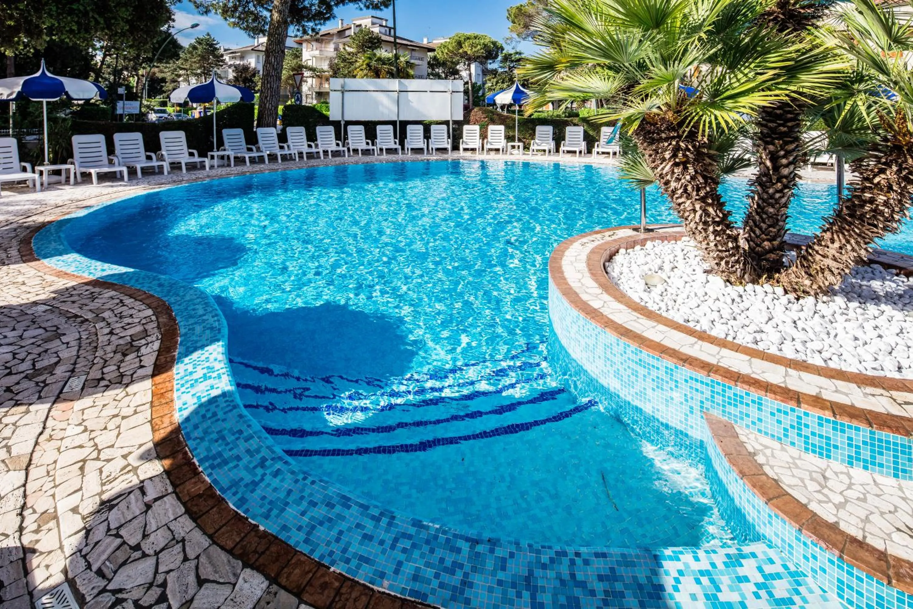 Hotel Ambassador Meuble