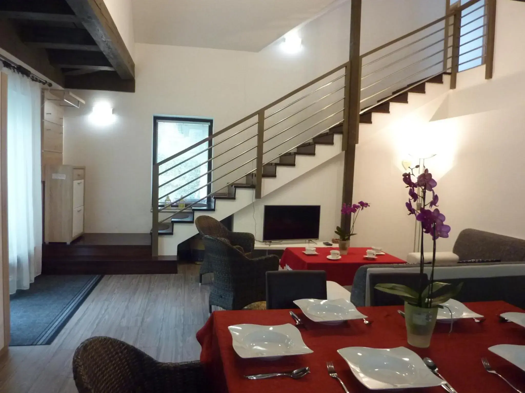 Veľký apartmán v rodinnom dvojdome, Free Parking Veľký apartmán v rodinnom dvojdome, Free Parking