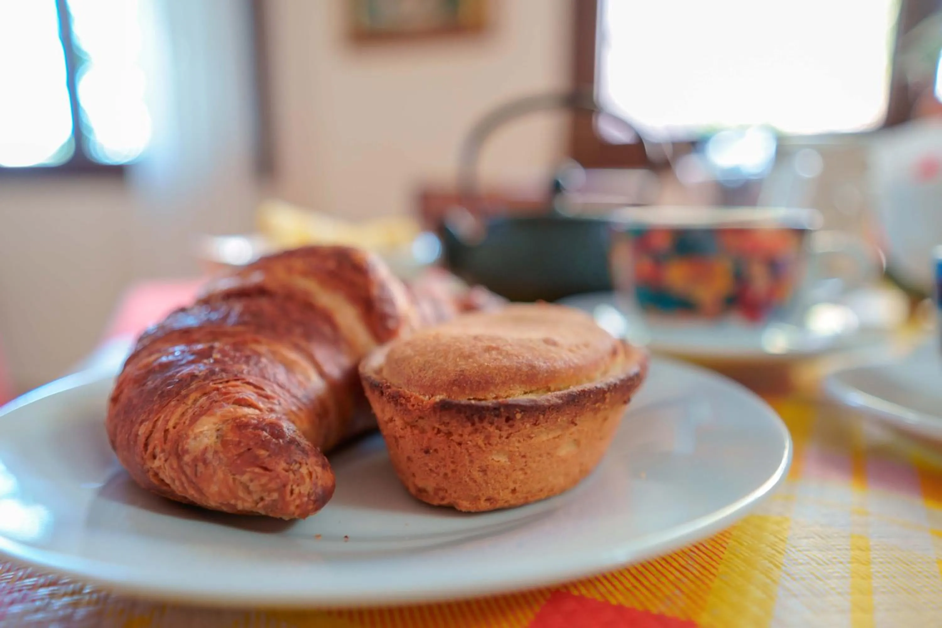 Food and drinks in Antico Frantoio Cairoli B&B Exclusive Room