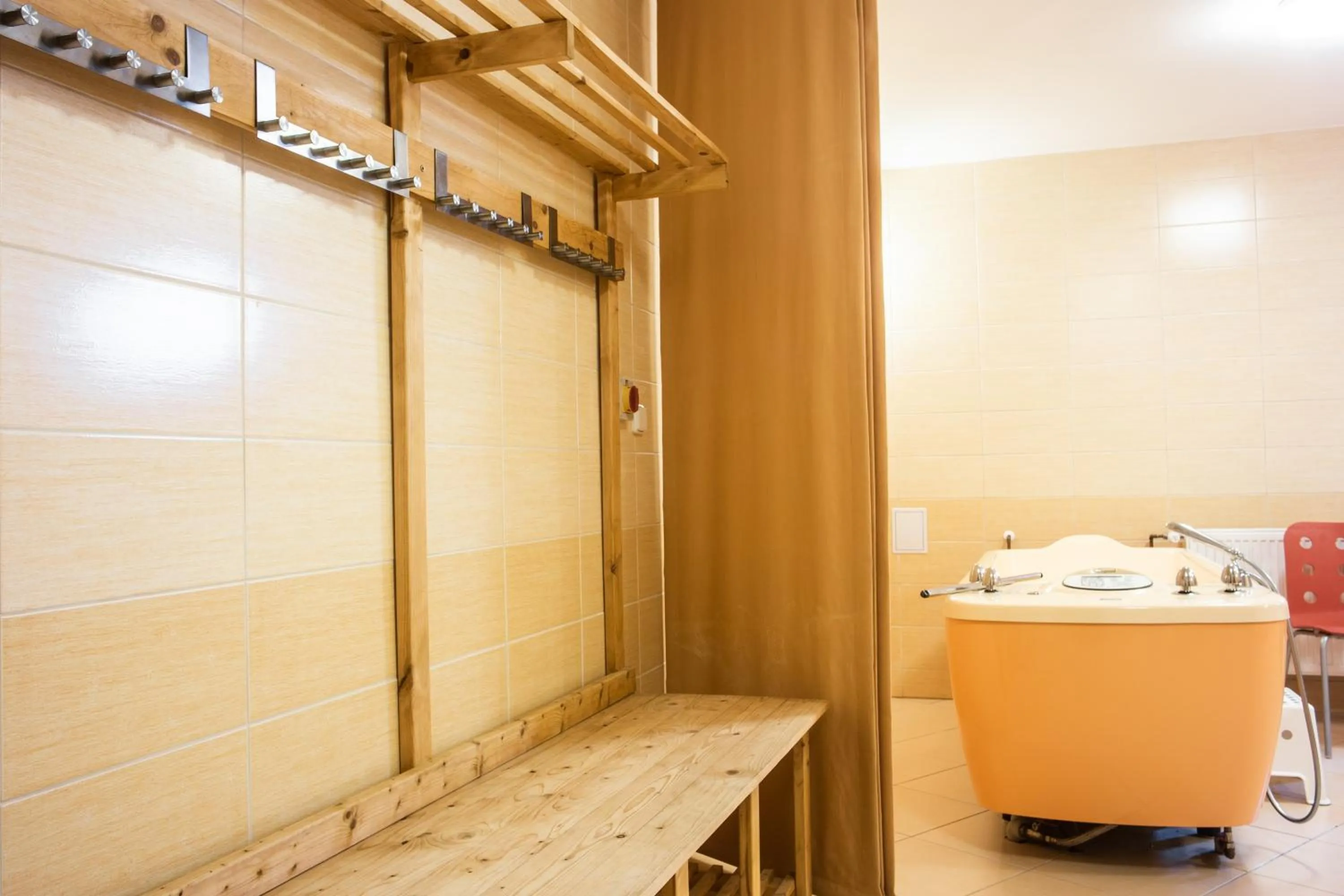 Hot Spring Bath, Bed in Villa A. Malka