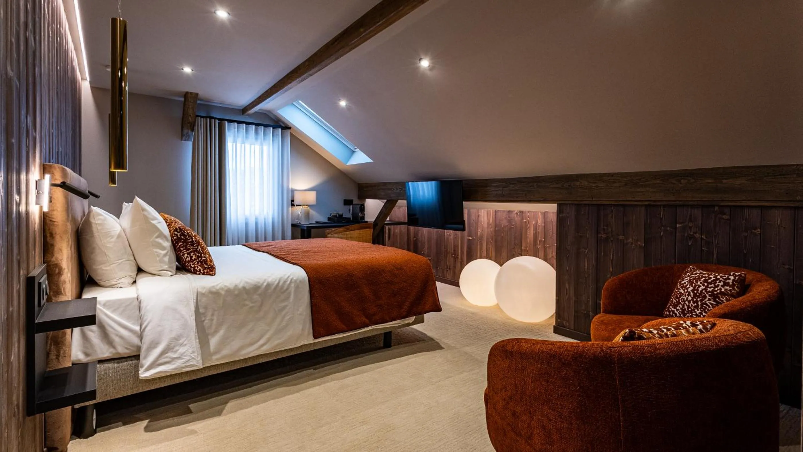 Bed in Hôtel - Restaurant Le Couchetat