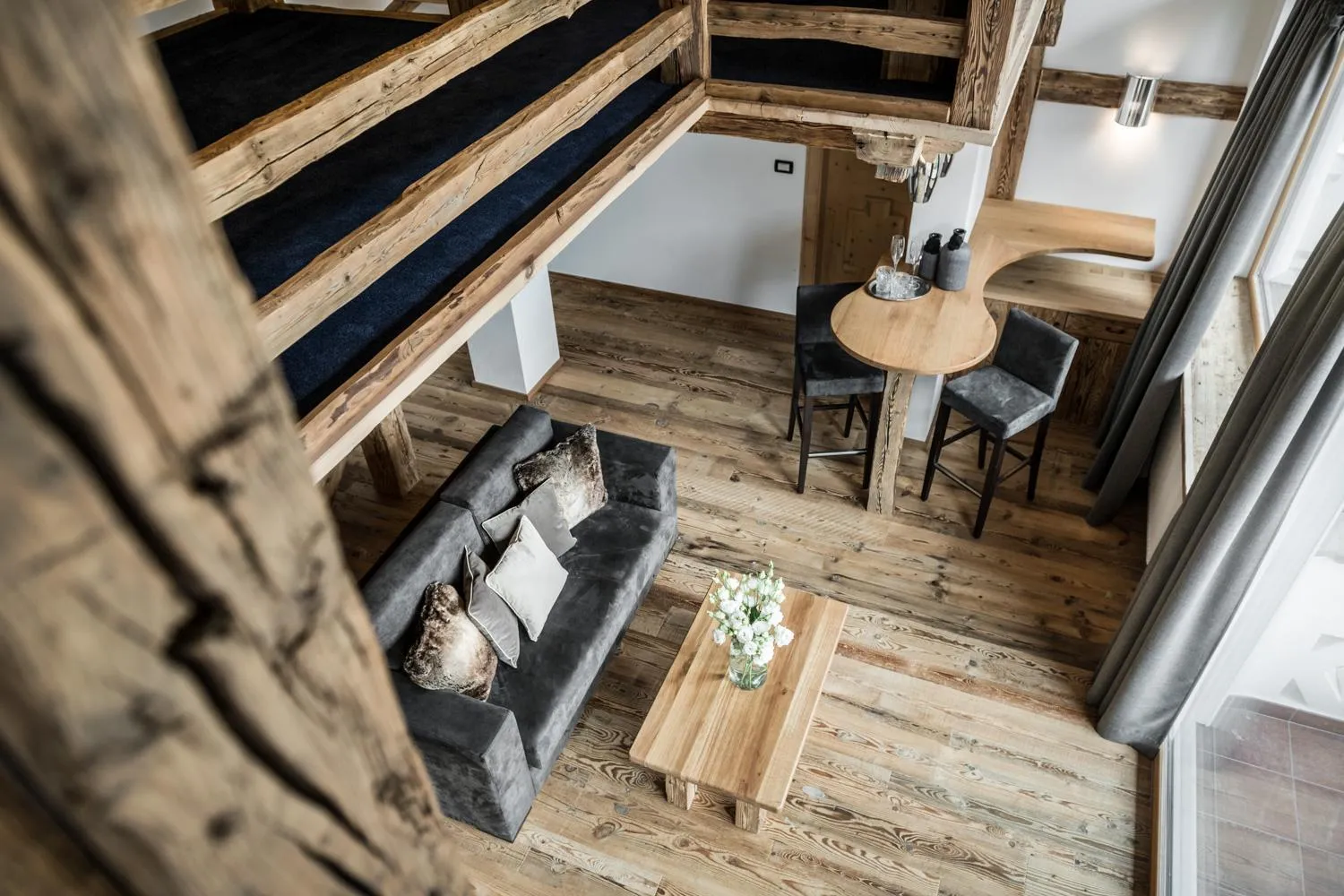 Patio in Alpenhotel Plaza