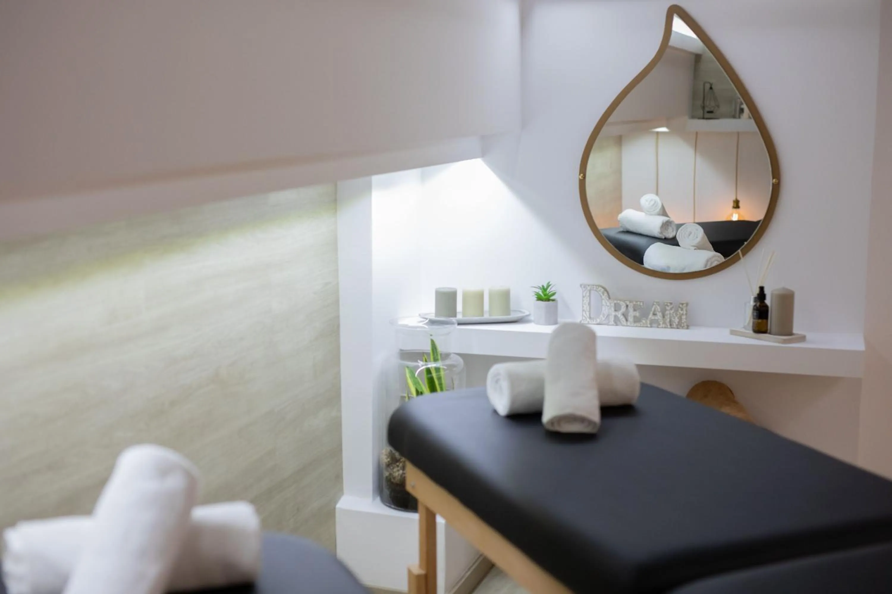 Massage in Mouikis Hotel Kefalonia