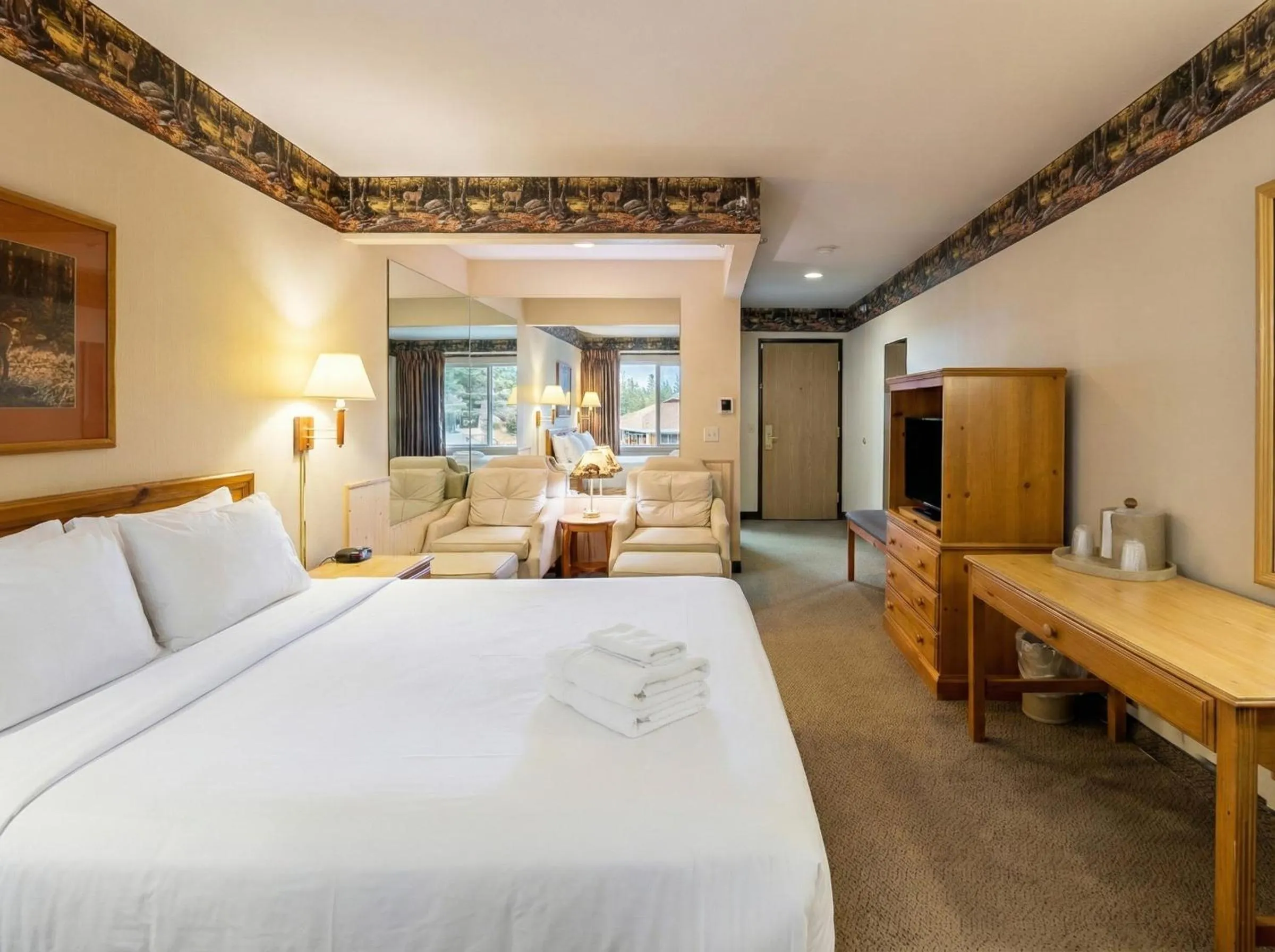 Bed in Pellston Lodge