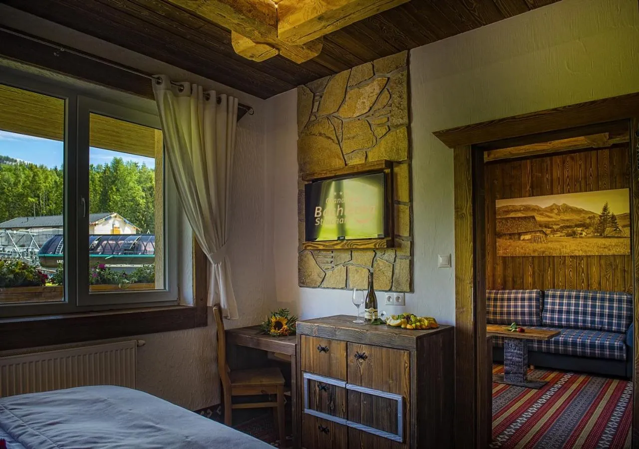 Balcony/Terrace, Bed in Grand Hotel**** Bachledka Strachan