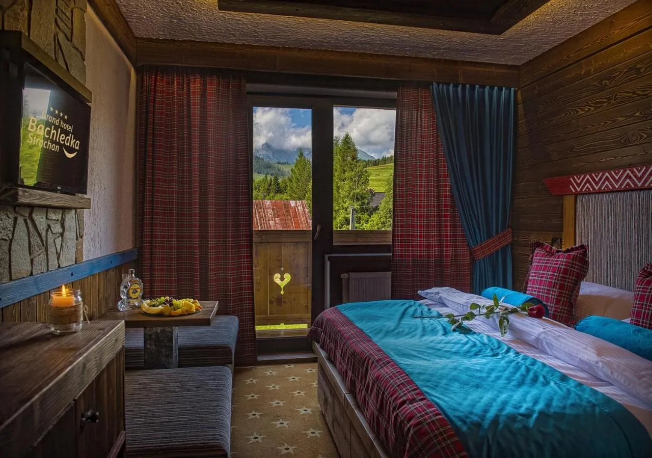 Balcony/Terrace, Bed in Grand Hotel**** Bachledka Strachan