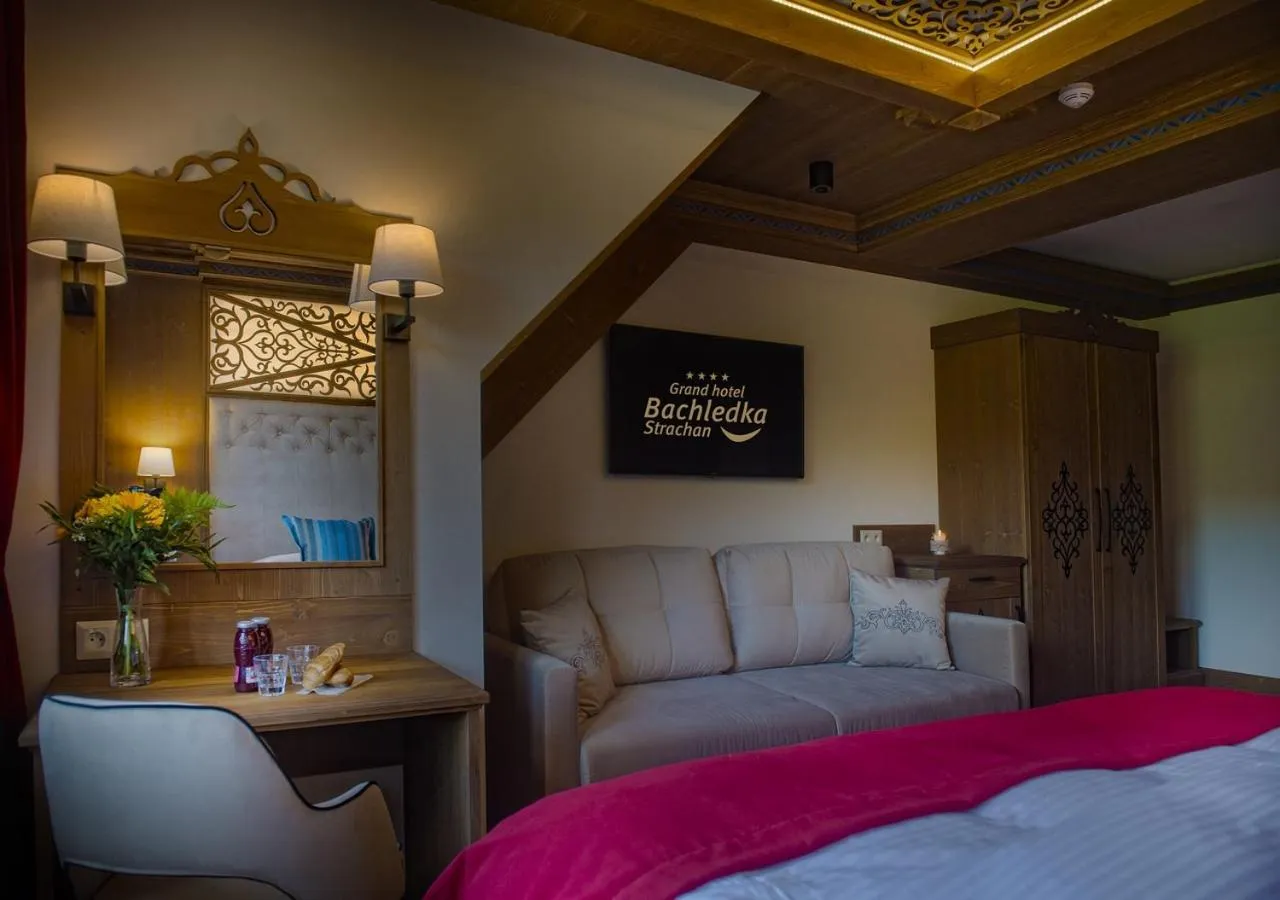 Balcony/Terrace, Bed in Grand Hotel**** Bachledka Strachan