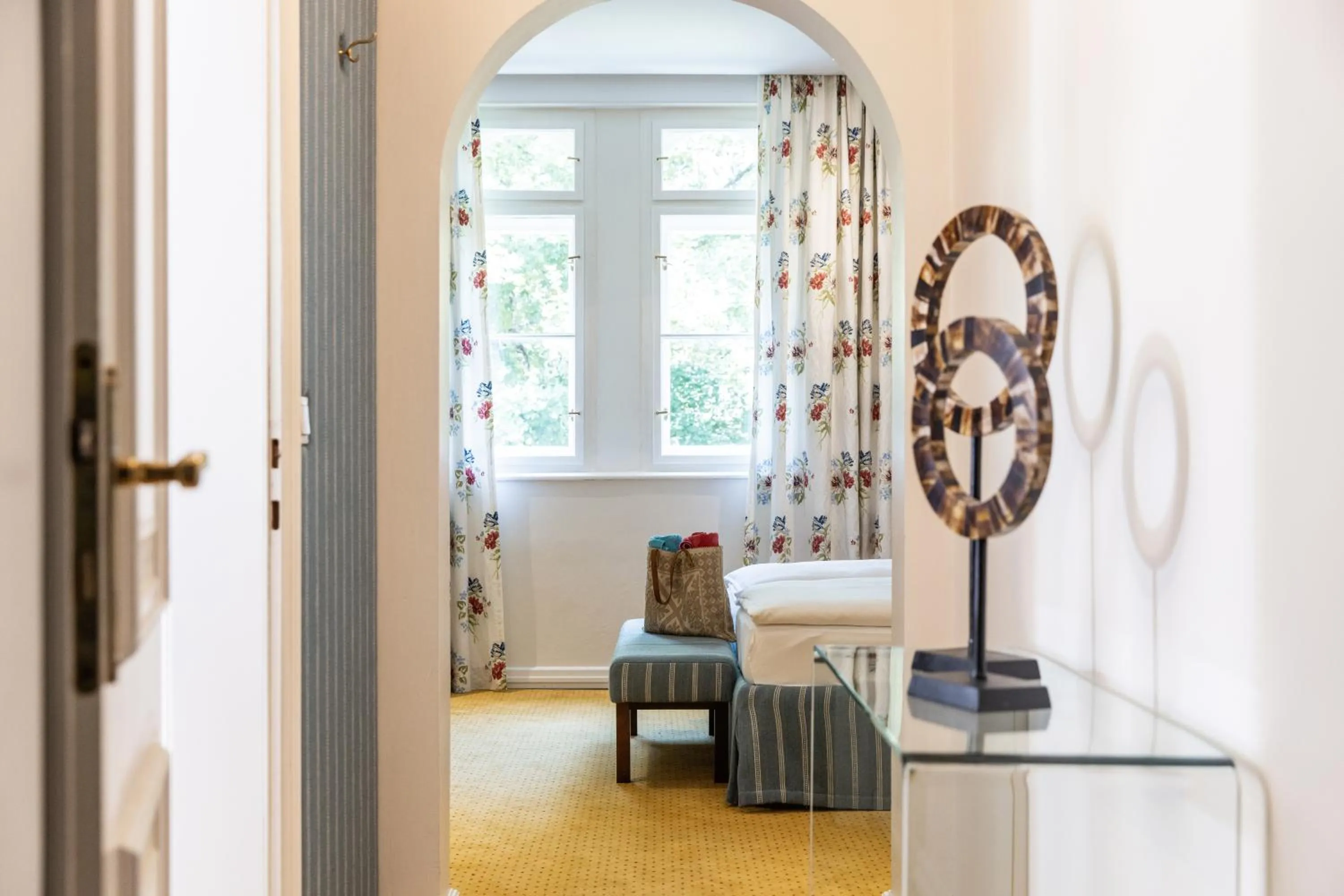 Photo of the whole room in Dermuth Hotels – Parkvilla Wörth