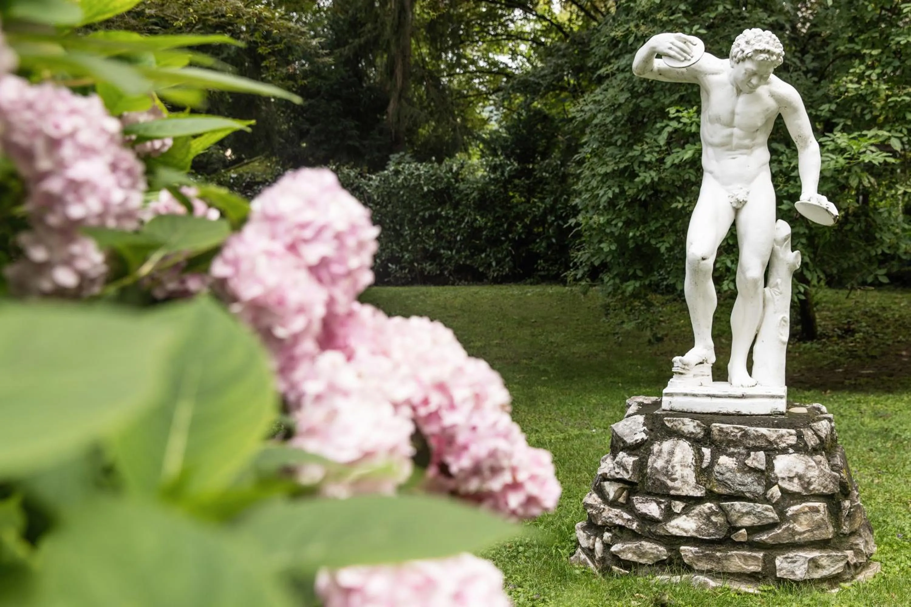 Decorative detail in Dermuth Hotels – Parkvilla Wörth