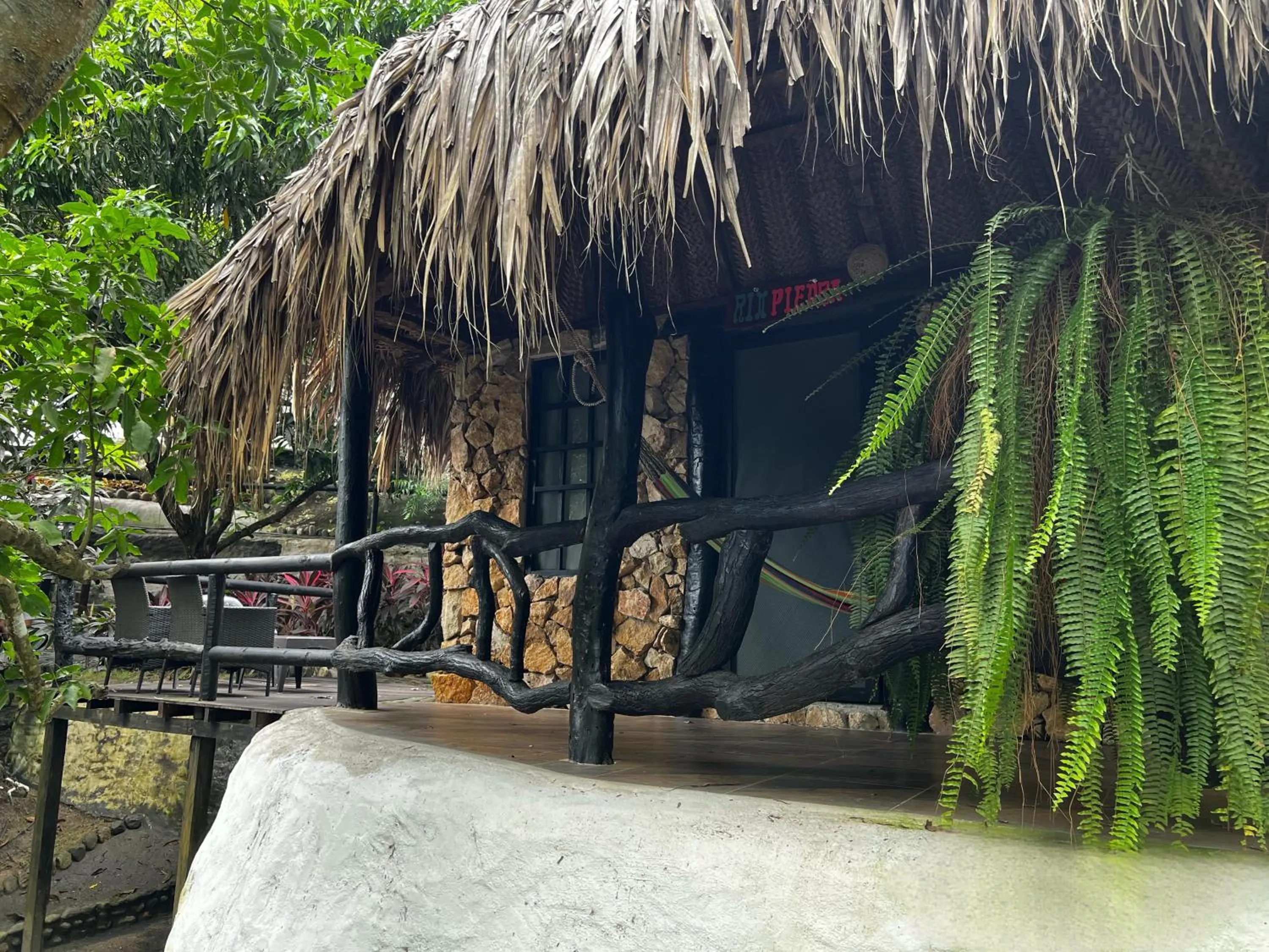 Family Room with Garden View in Quetzal Dorado Eco-Lodge by Mareygua