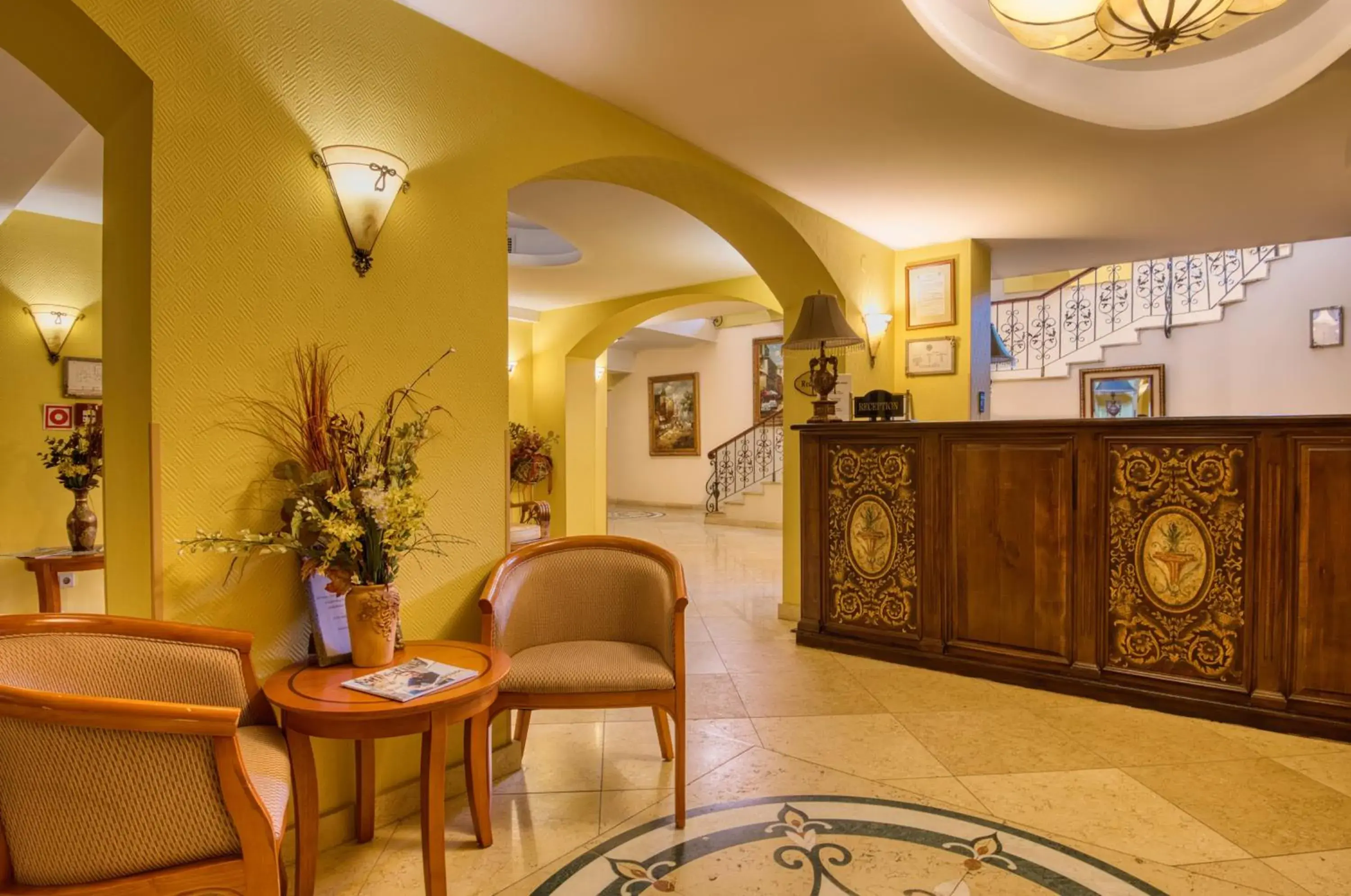 Lobby or reception in Hotel Bellevue Esztergom Lobby or reception in Hotel Bellevue Esztergom