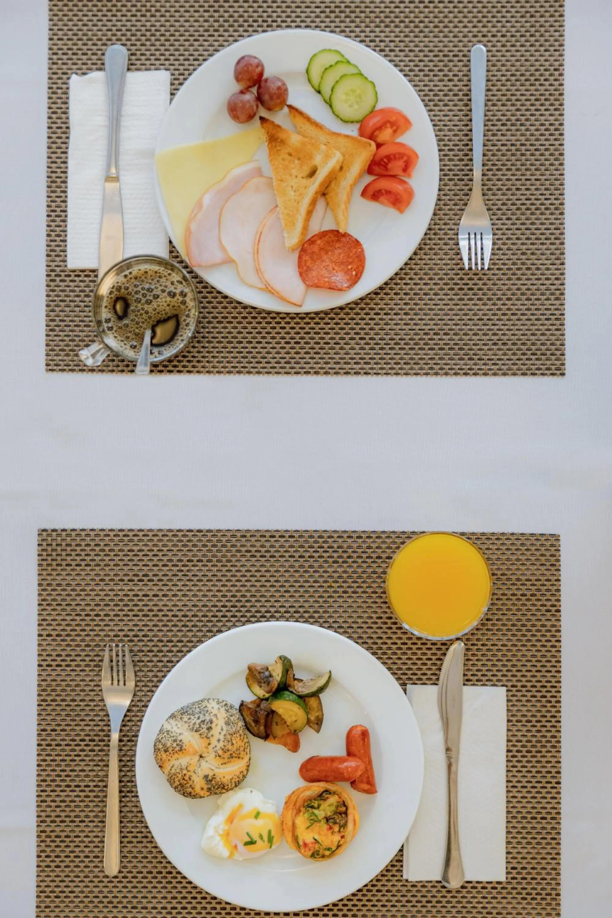 Breakfast in Bliss Residence & Spa