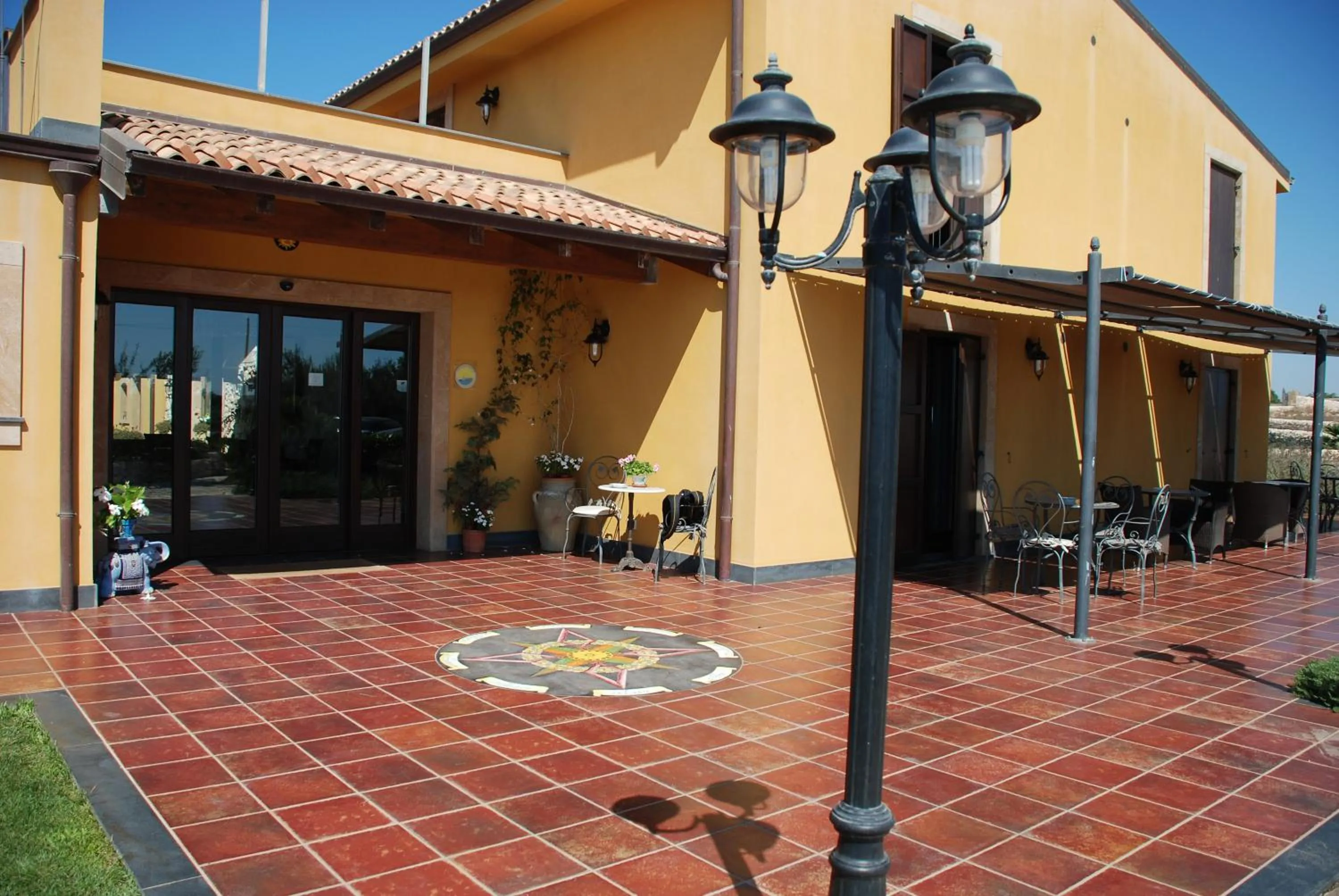 Facade/entrance in Hotel Resort La Rosa Dei Venti