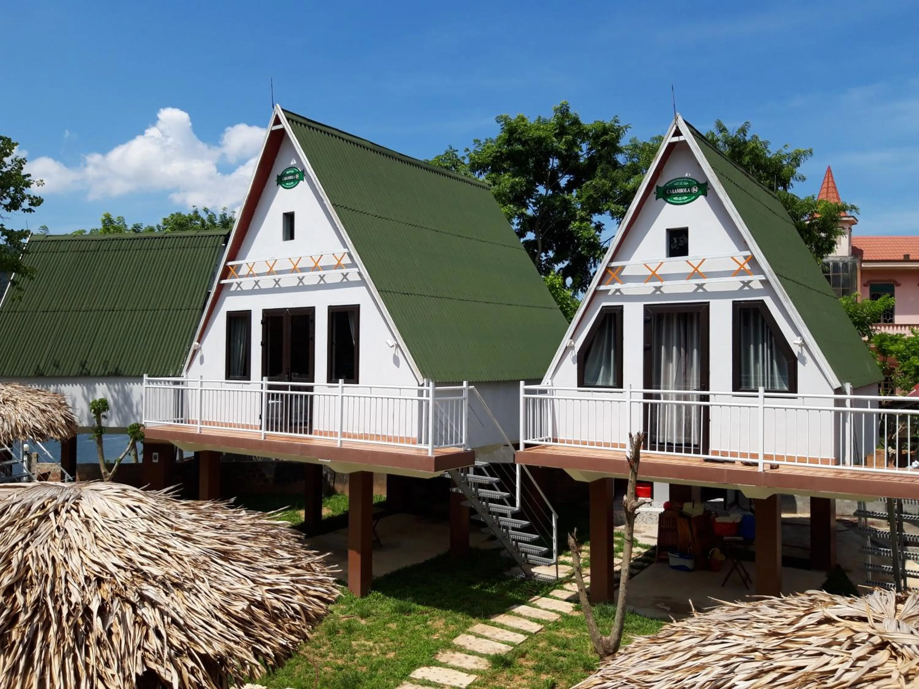 Property building in Carambola Bungalow