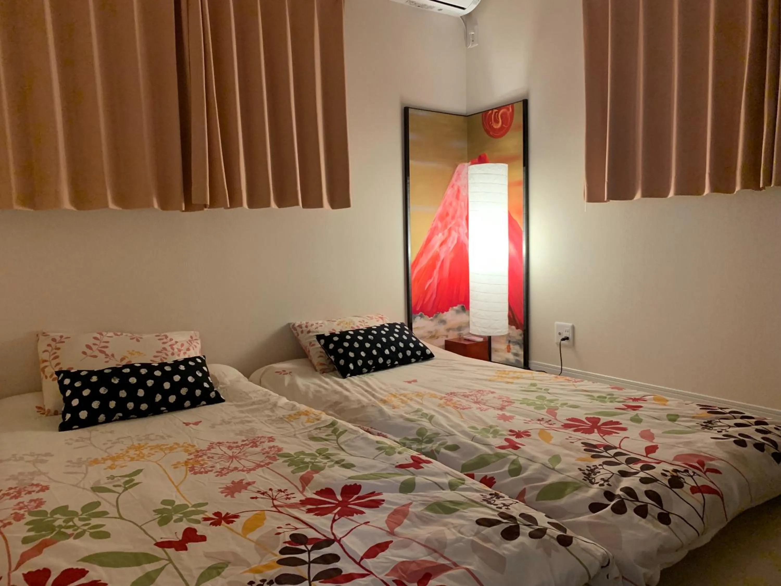 Bed in Nara Guesthouse Kaede