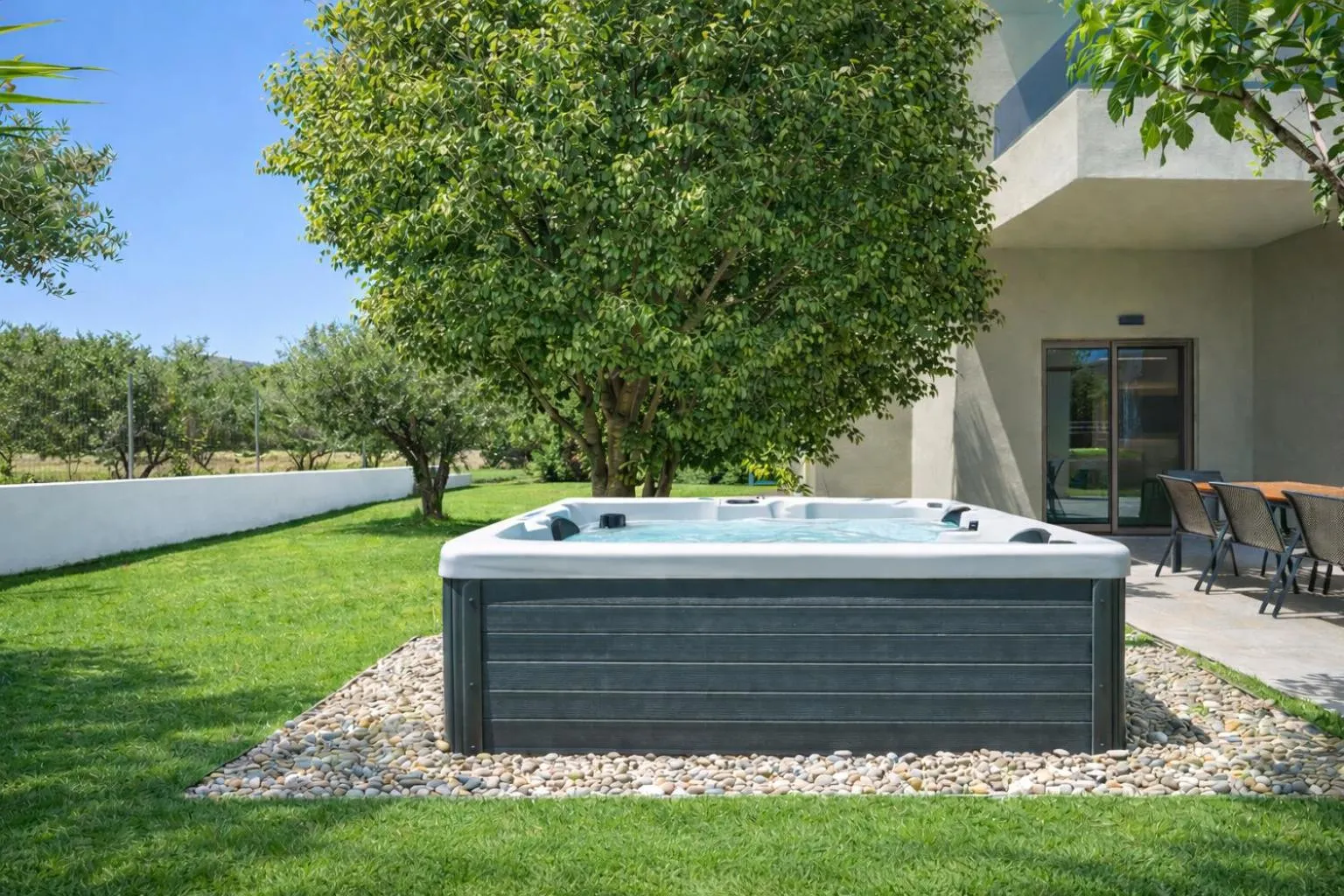 Luxury Villa Marian with Private Pool and Jacuzzi near the Beach of Georgioupoli