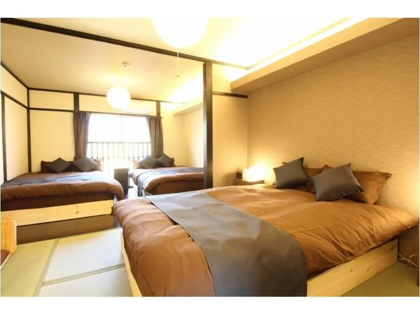 Photo of the whole room, Bed in Kyoto Kyo-Tsubaki