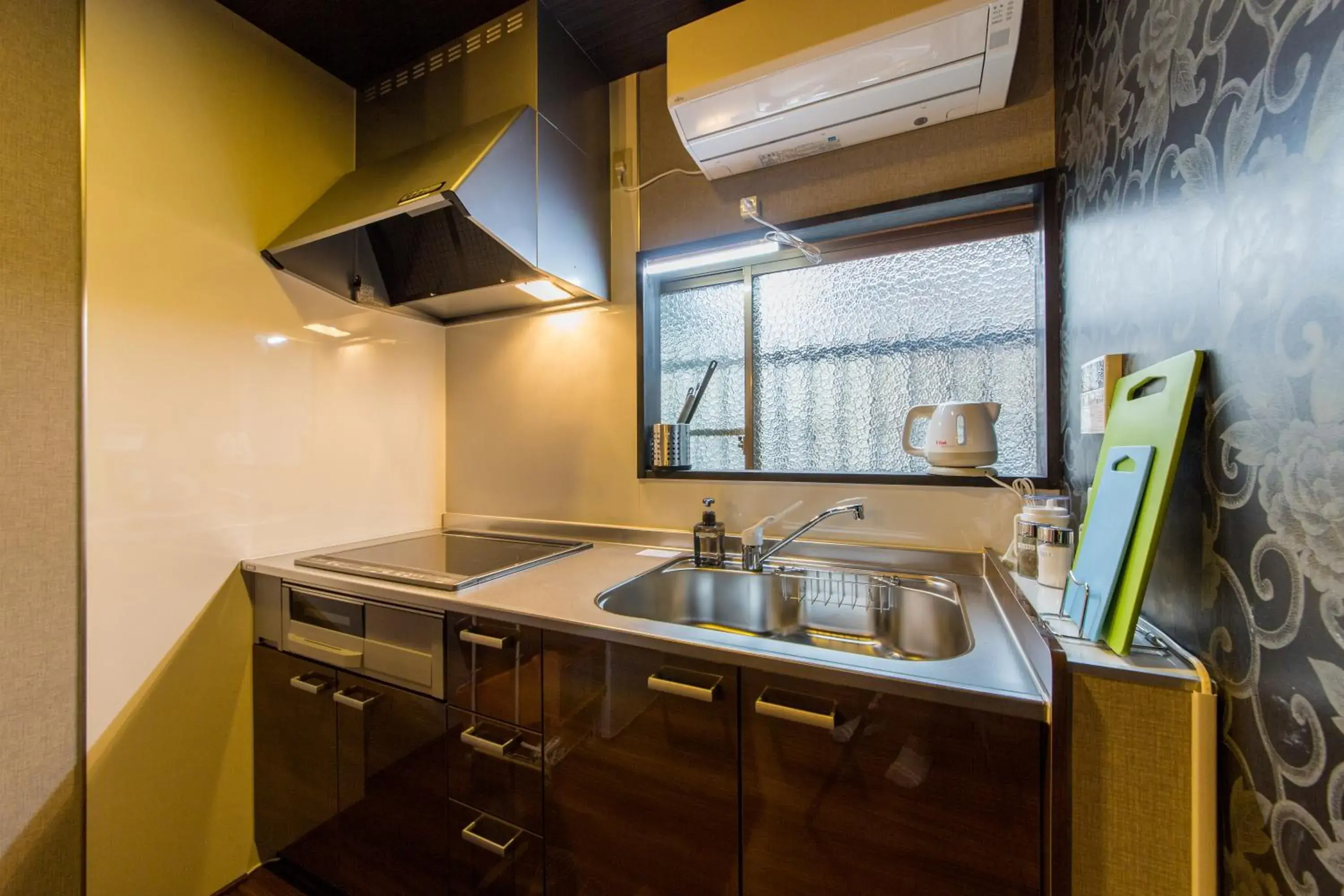 Kitchen or kitchenette in Kyoto Kyo-Tsubaki Kitchen or kitchenette in Kyoto Kyo-Tsubaki