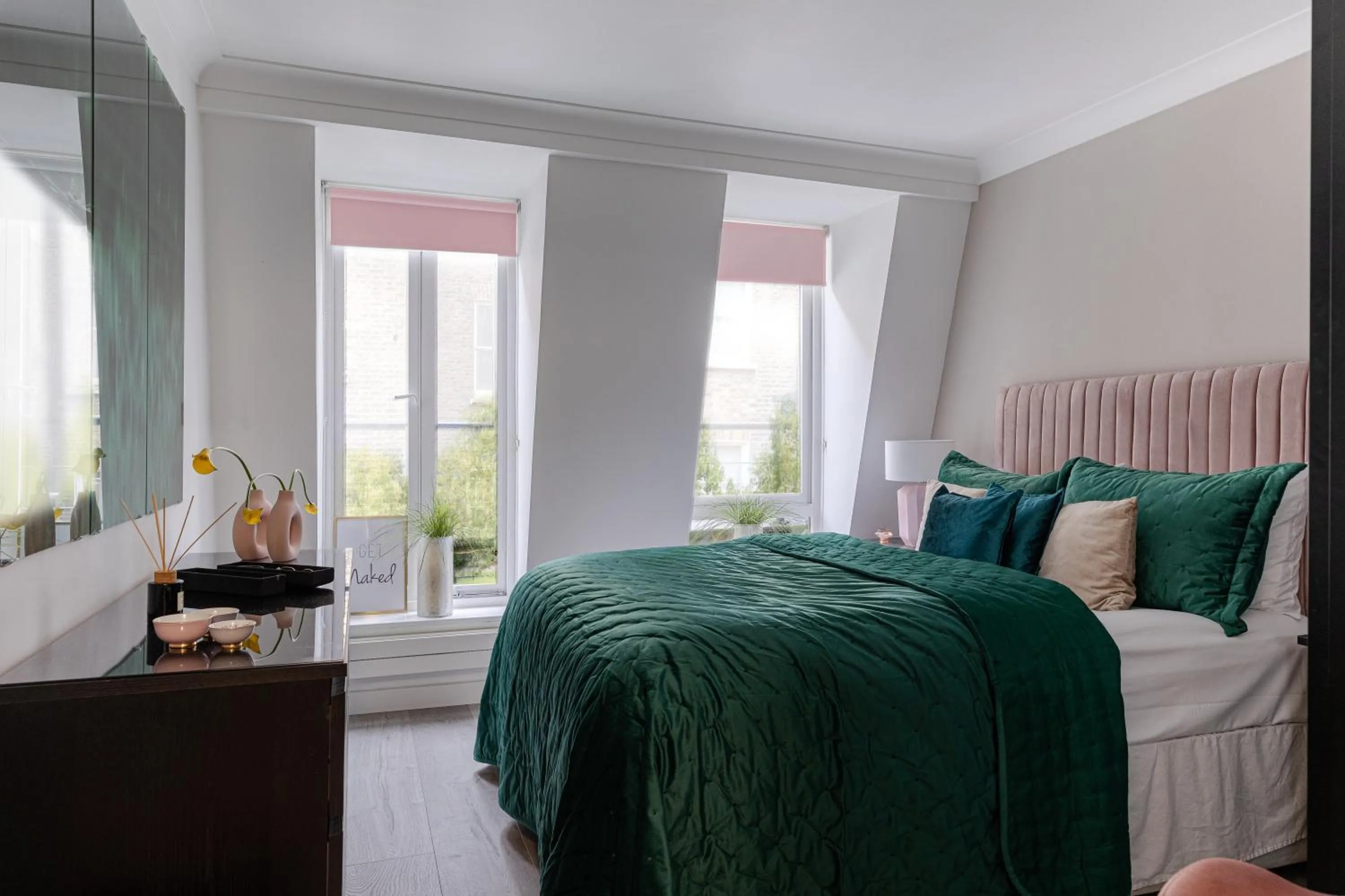 Explore the MOST EXQUISITE West-End from a Harrods FAMILY and COUPLE HOME