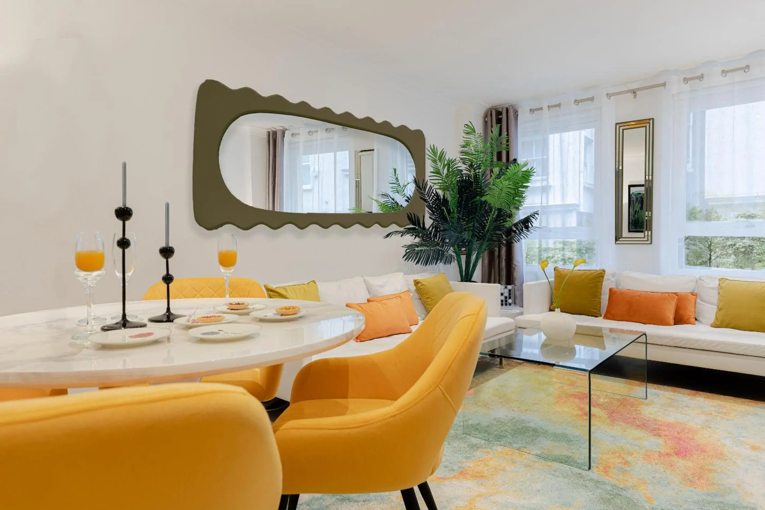 Explore the MOST EXQUISITE West-End from a Harrods FAMILY and COUPLE HOME Explore the MOST EXQUISITE West-End from a Harrods FAMILY and COUPLE HOME