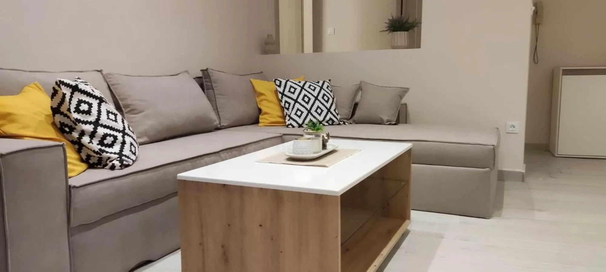 Living room in Corfu City Apartments