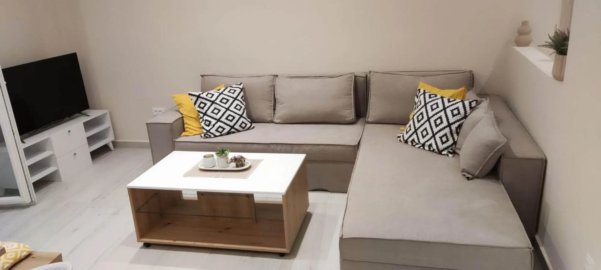 Living room in Corfu City Apartments