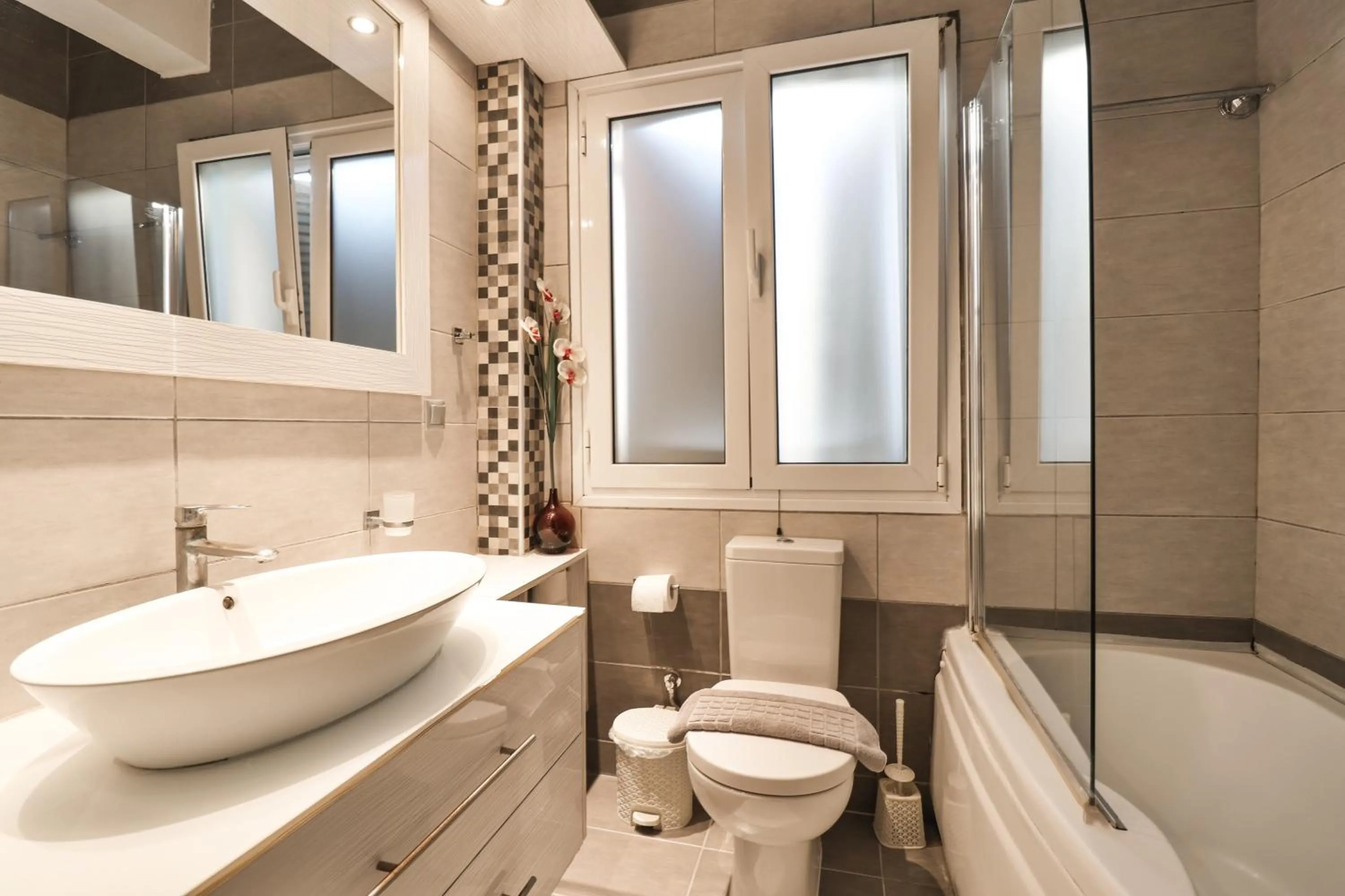 Bathroom in Corfu City Apartments