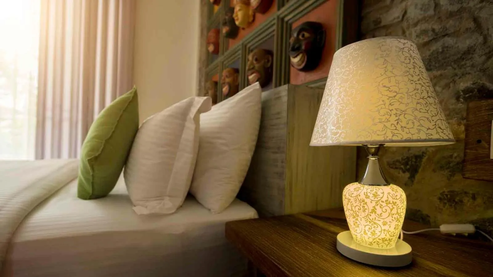 Bedroom, Bed in 18 Faces with free drop off to Galle Fort by TukTuk