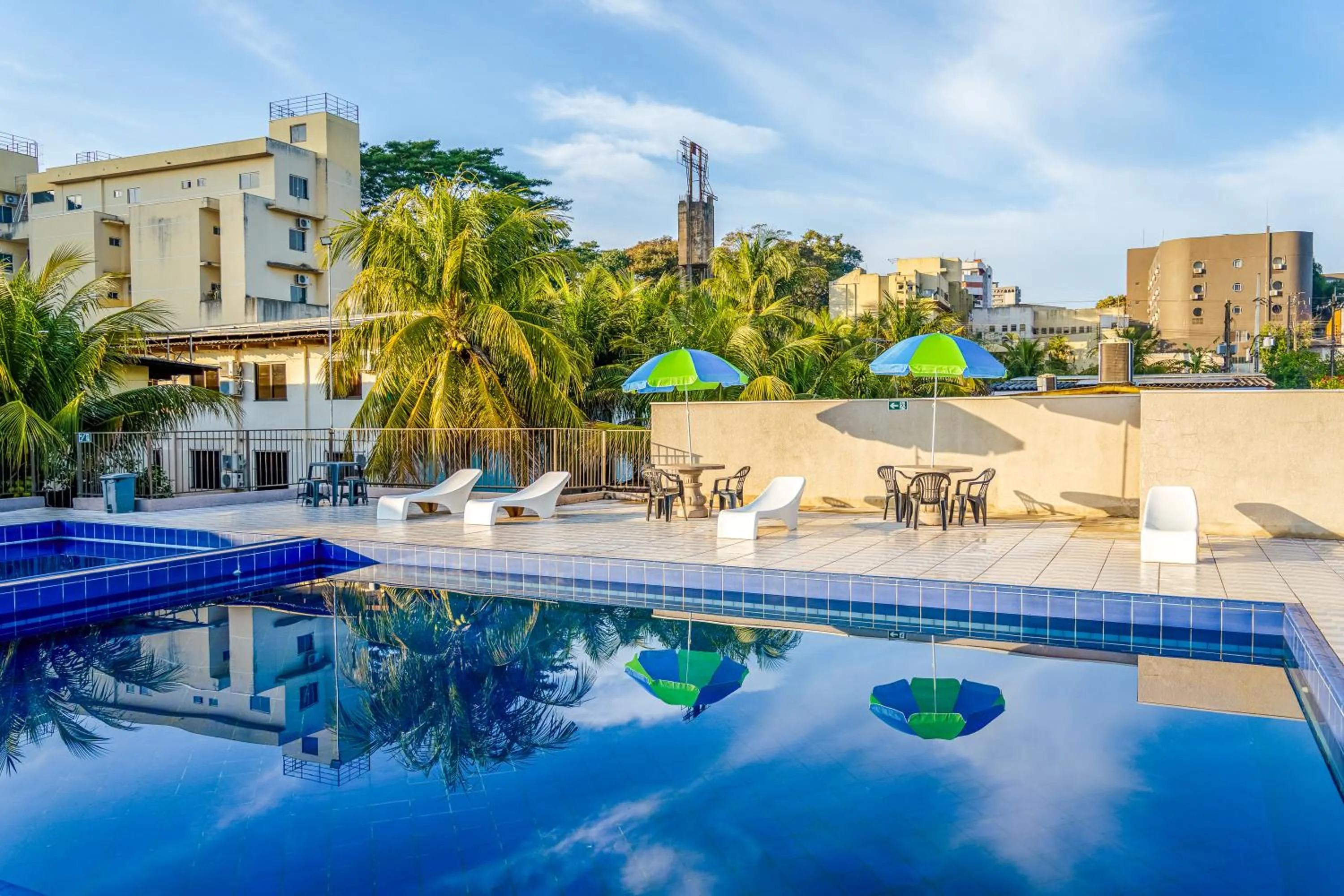 Swimming pool in VELINN Hotel Natureza Foz