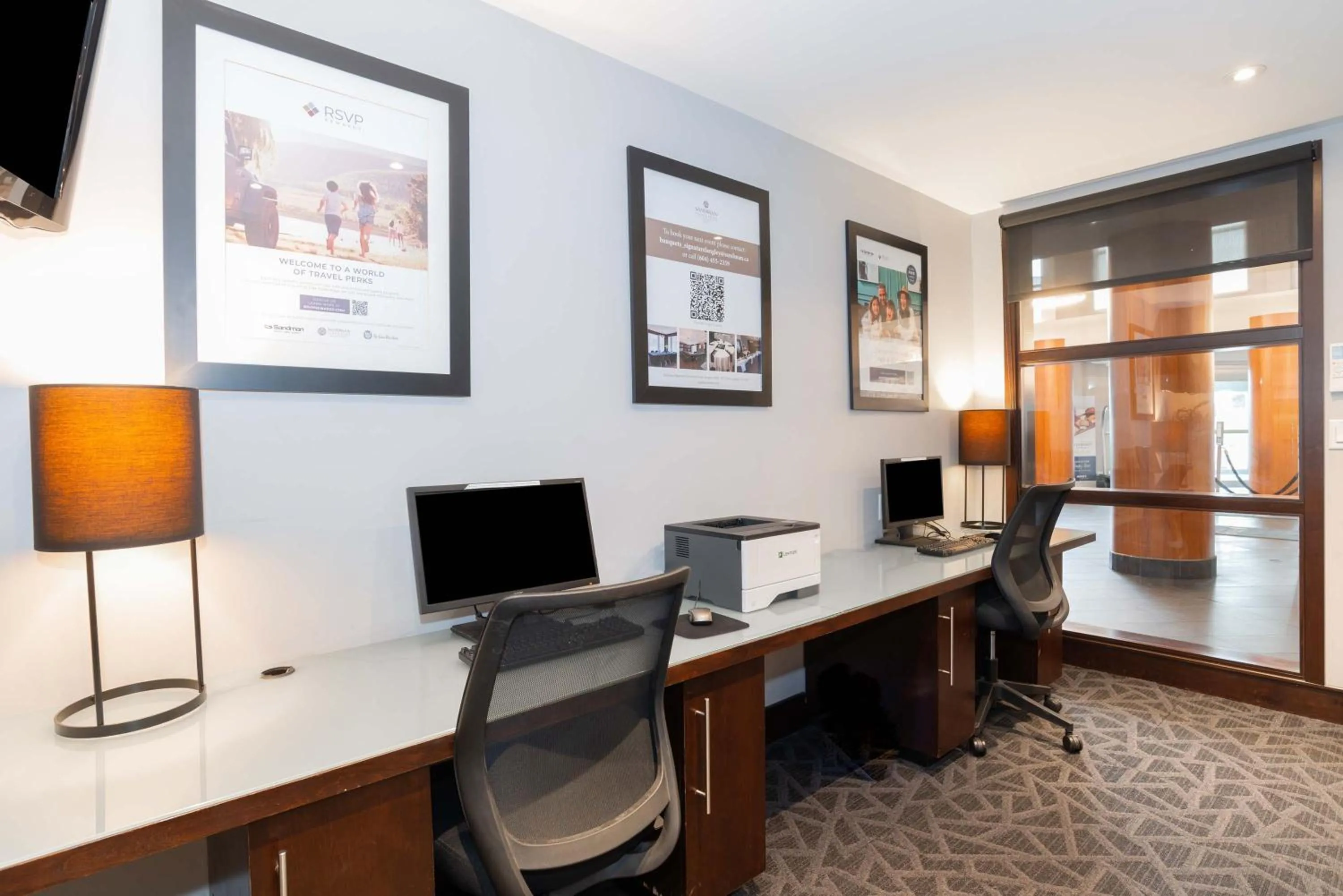 Business facilities in Sandman Signature Langley Hotel