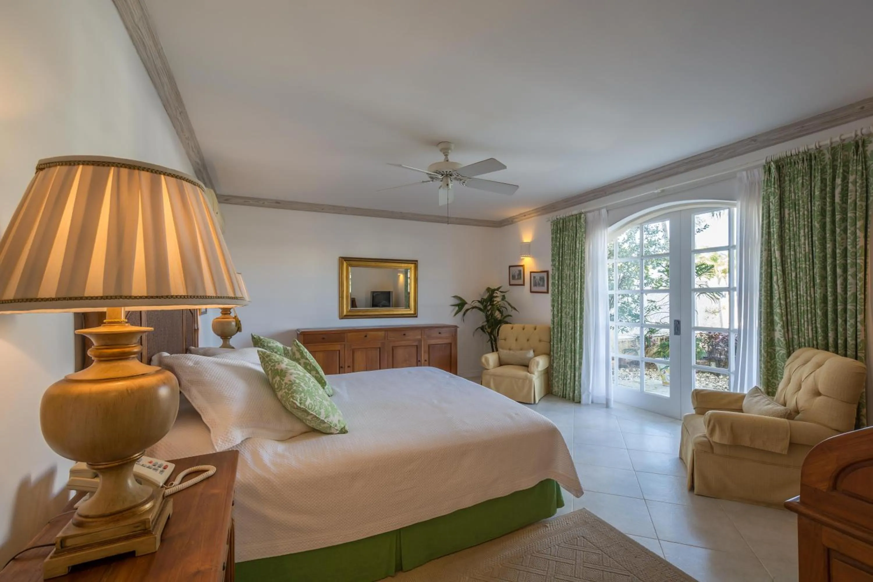 Bedroom, Bed in Port St. Charles